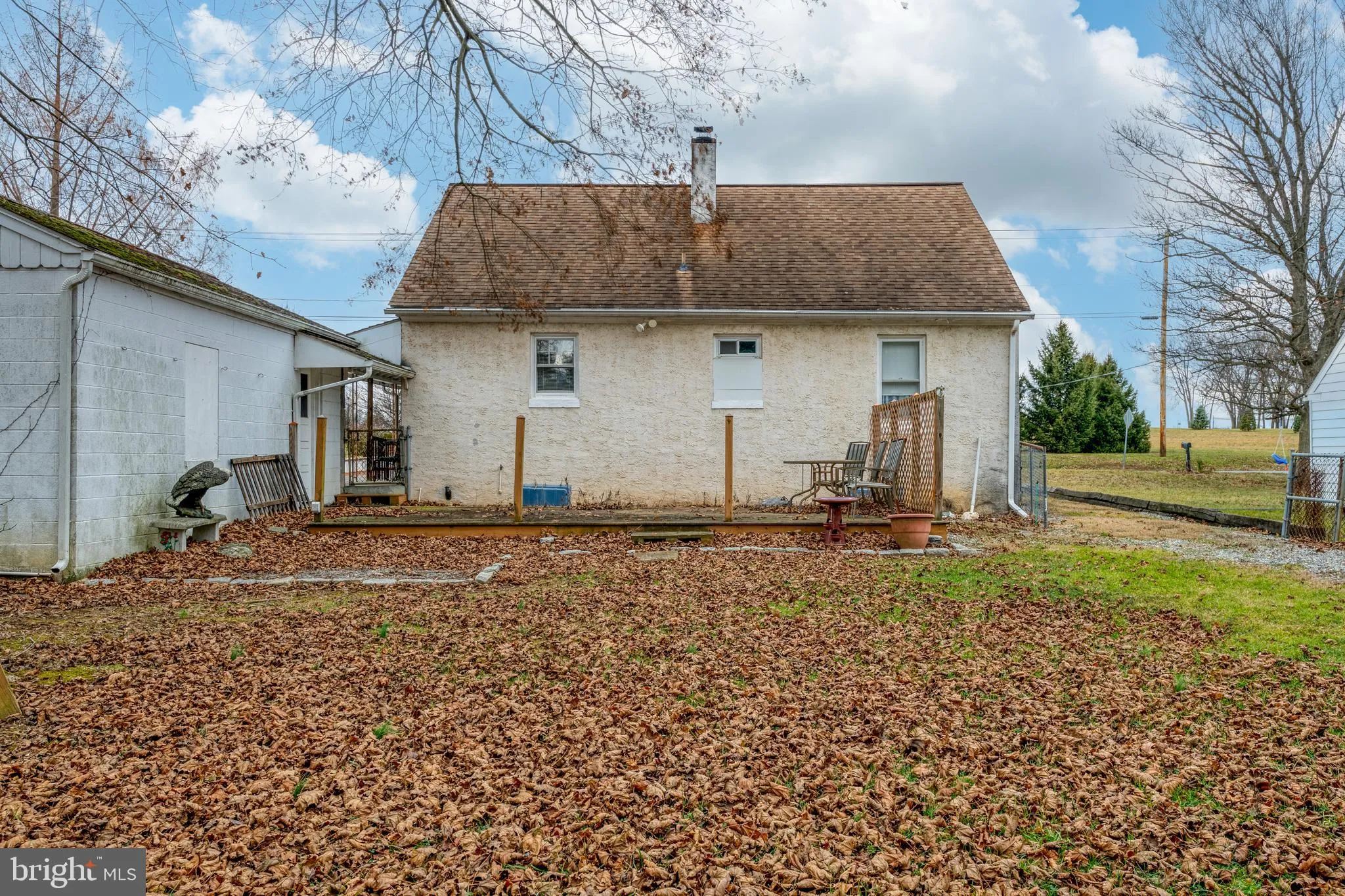 Lancaster, Pennsylvania 17603, United States, 3 Bedrooms Bedrooms, ,1 BathroomBathrooms,Residential,Pending,22341