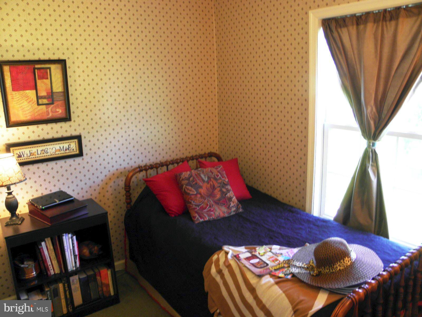 ELIZABETH STATION - Residential