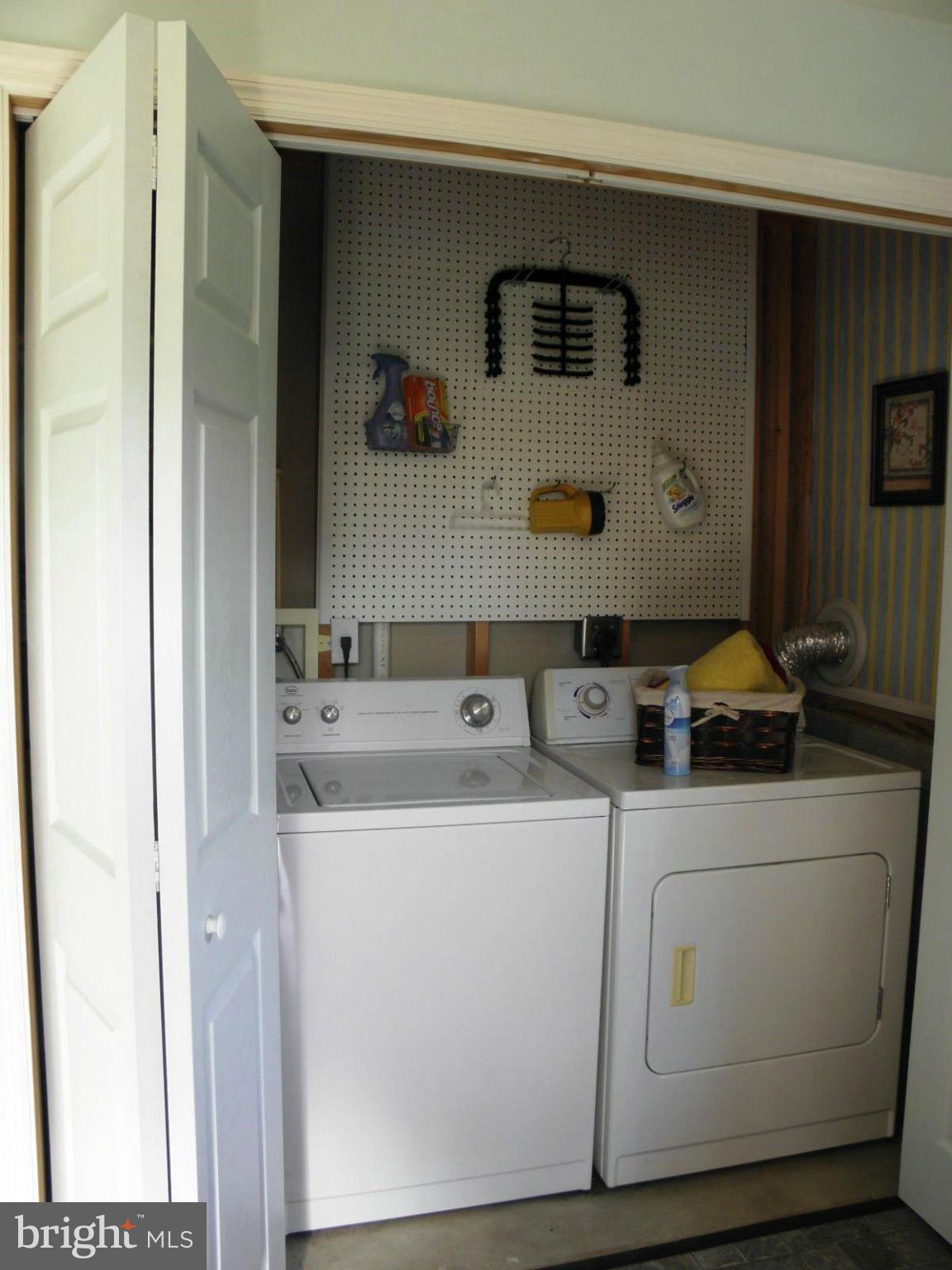 ELIZABETH STATION - Residential