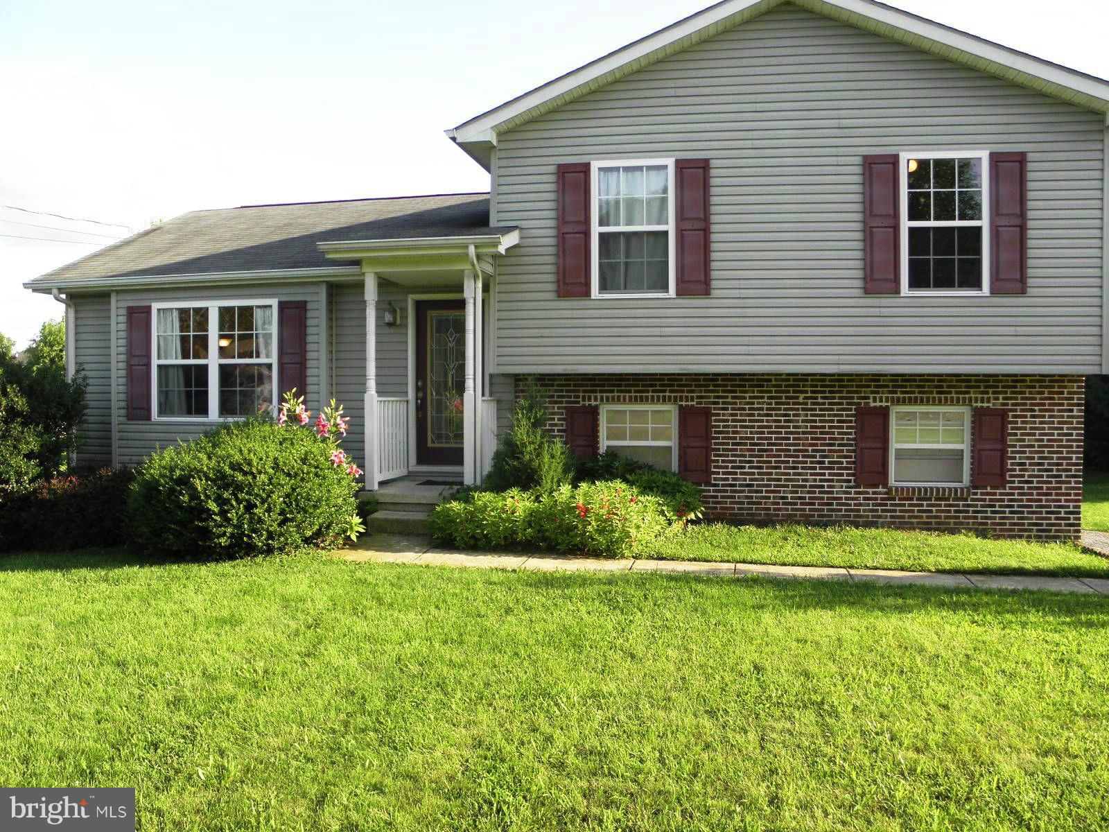 ELIZABETH STATION - Residential