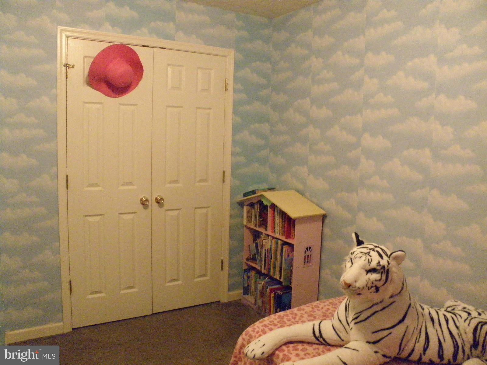 ELIZABETH STATION - Residential