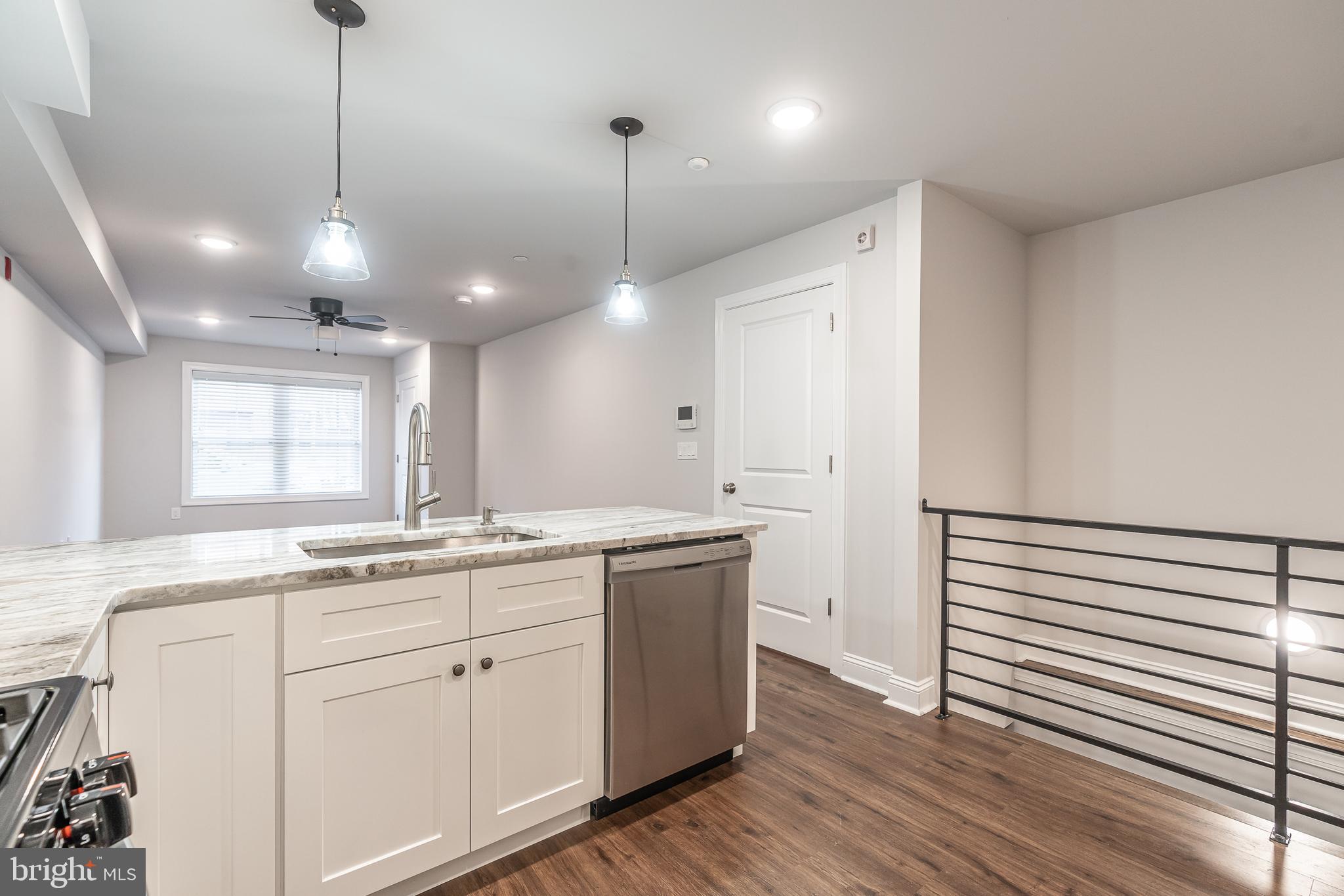 GRADUATE HOSPITAL - Residential Lease