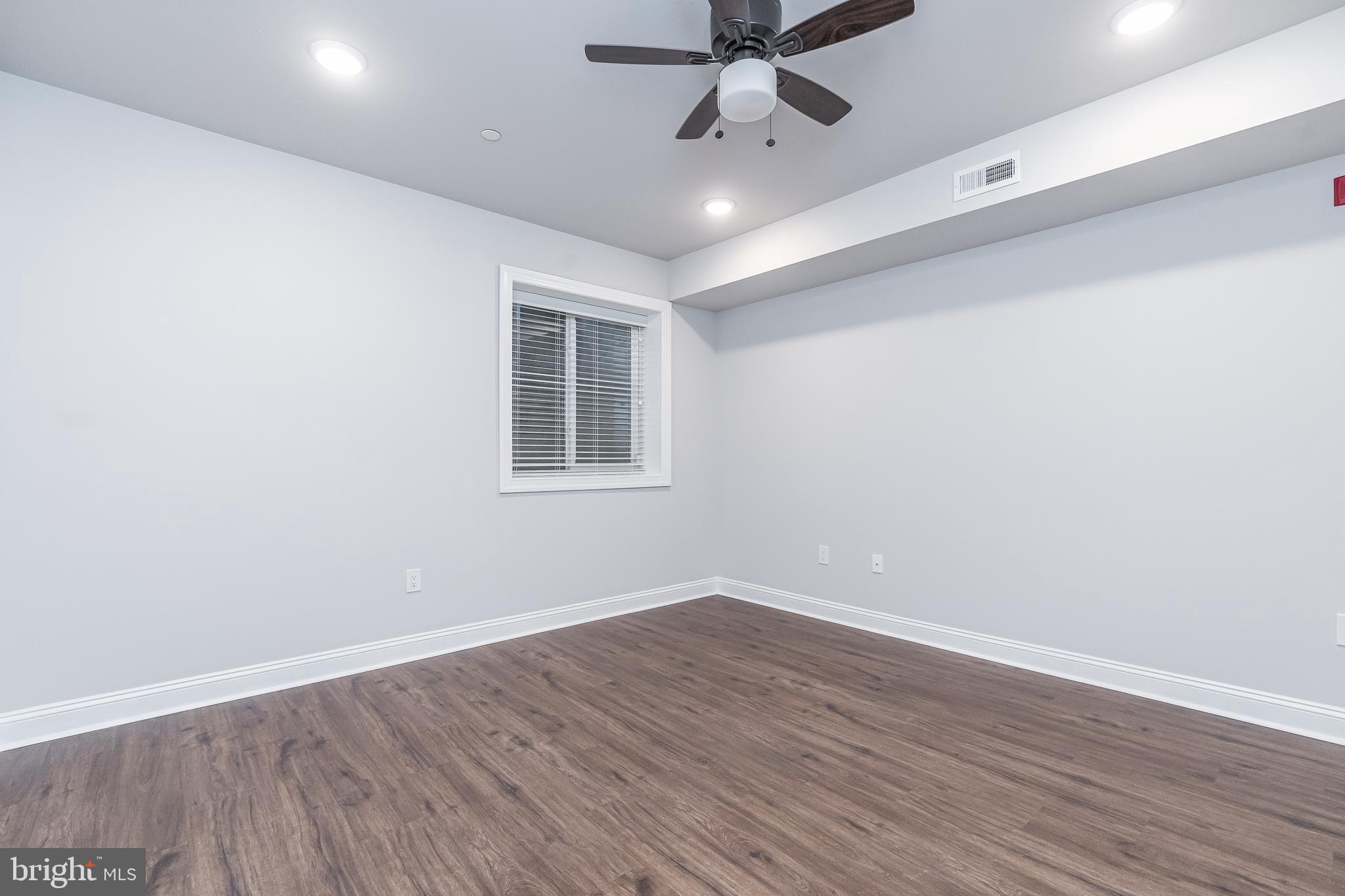 GRADUATE HOSPITAL - Residential Lease