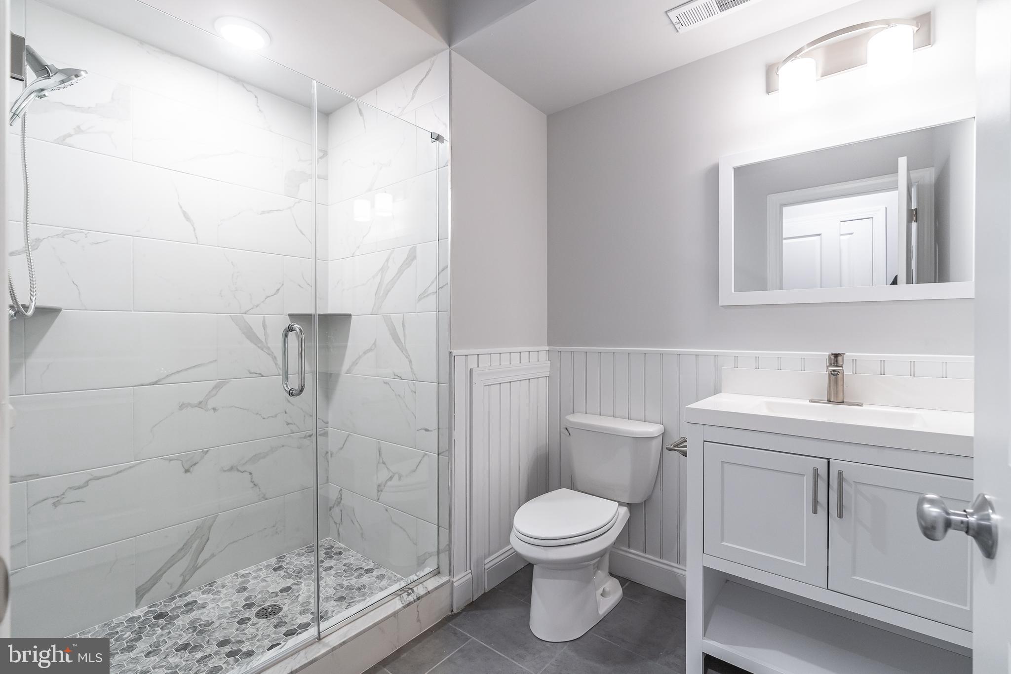 GRADUATE HOSPITAL - Residential Lease