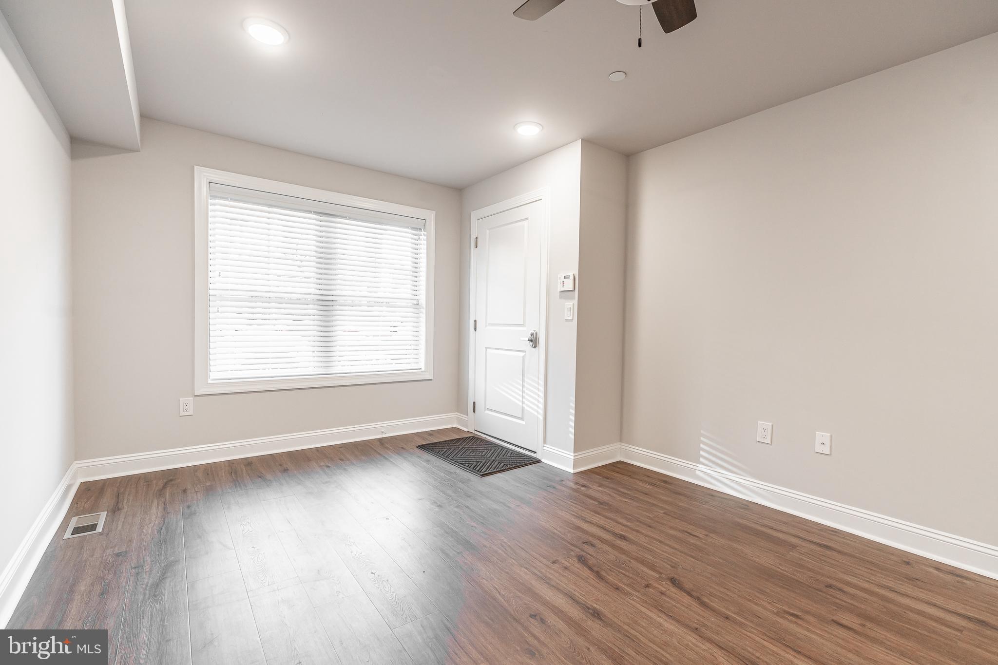 GRADUATE HOSPITAL - Residential Lease