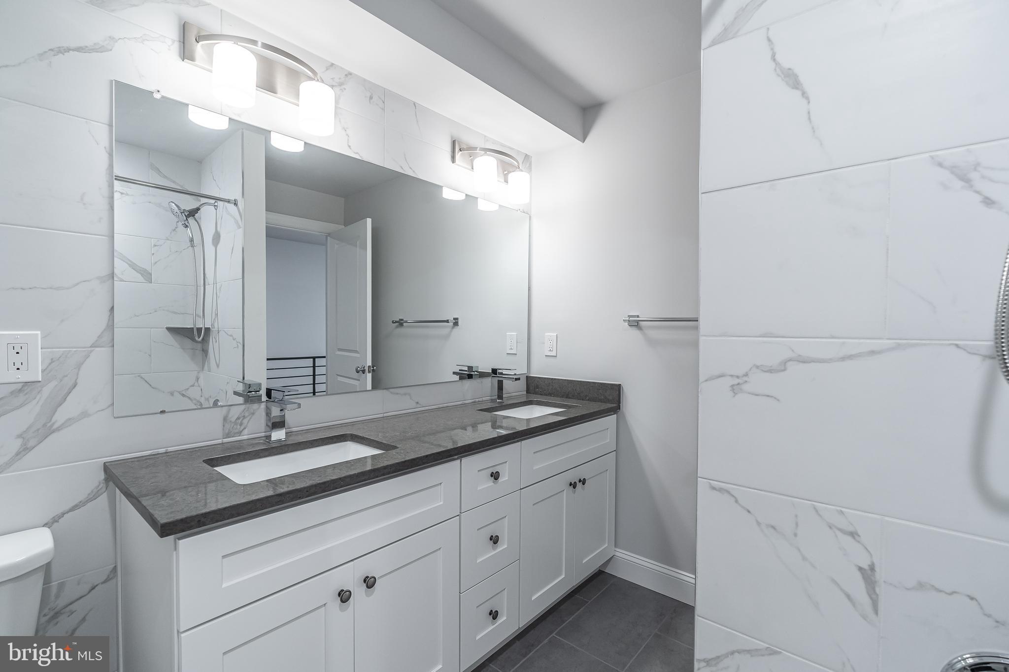 GRADUATE HOSPITAL - Residential Lease