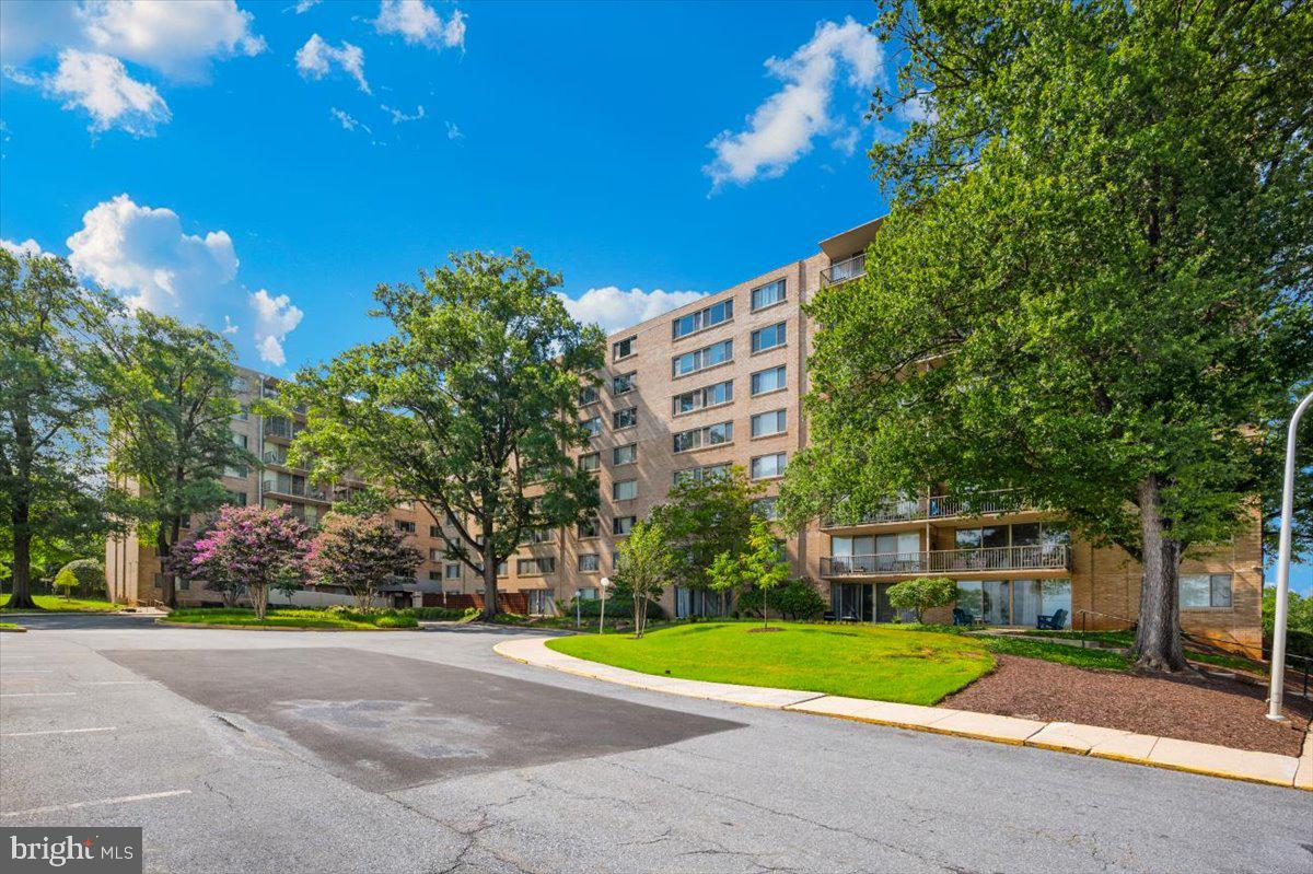 THE OGLETHORPE - Residential Lease