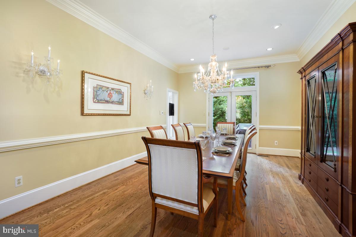 FRENCHMANS CREEK - Residential