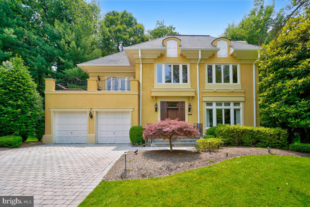 FRENCHMANS CREEK - Residential