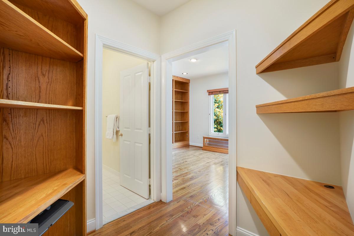 FRENCHMANS CREEK - Residential