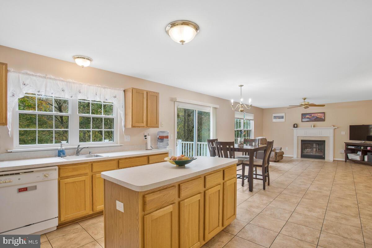 ARBOR GREENE - Residential