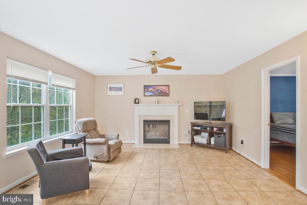 ARBOR GREENE - Residential