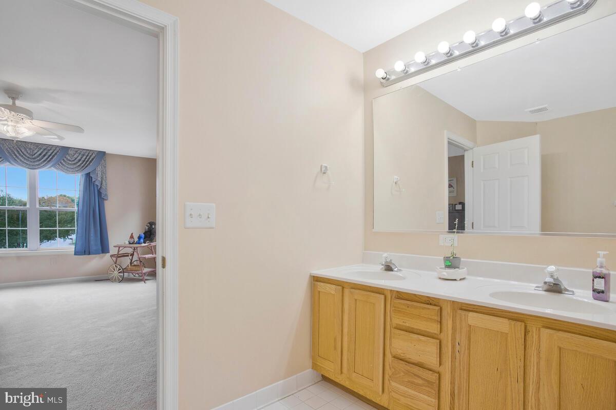 ARBOR GREENE - Residential