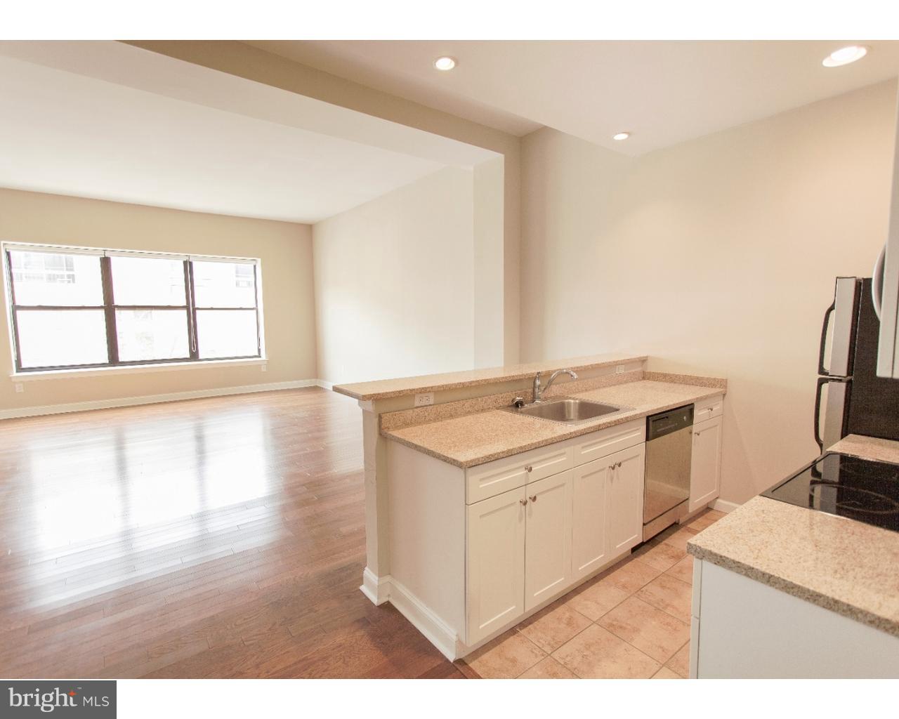 LOGAN SQUARE - Residential Lease