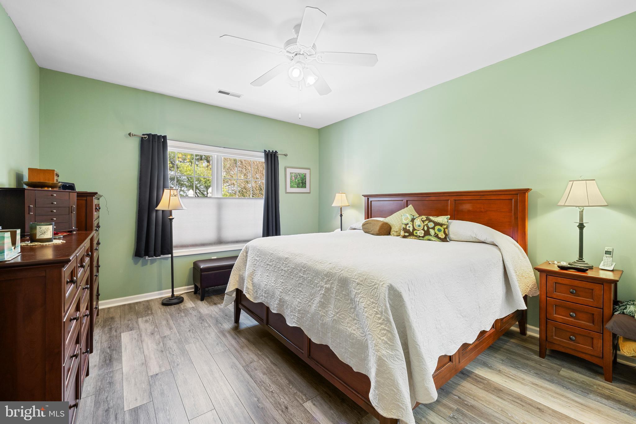 MOUNTAINVIEW - Residential