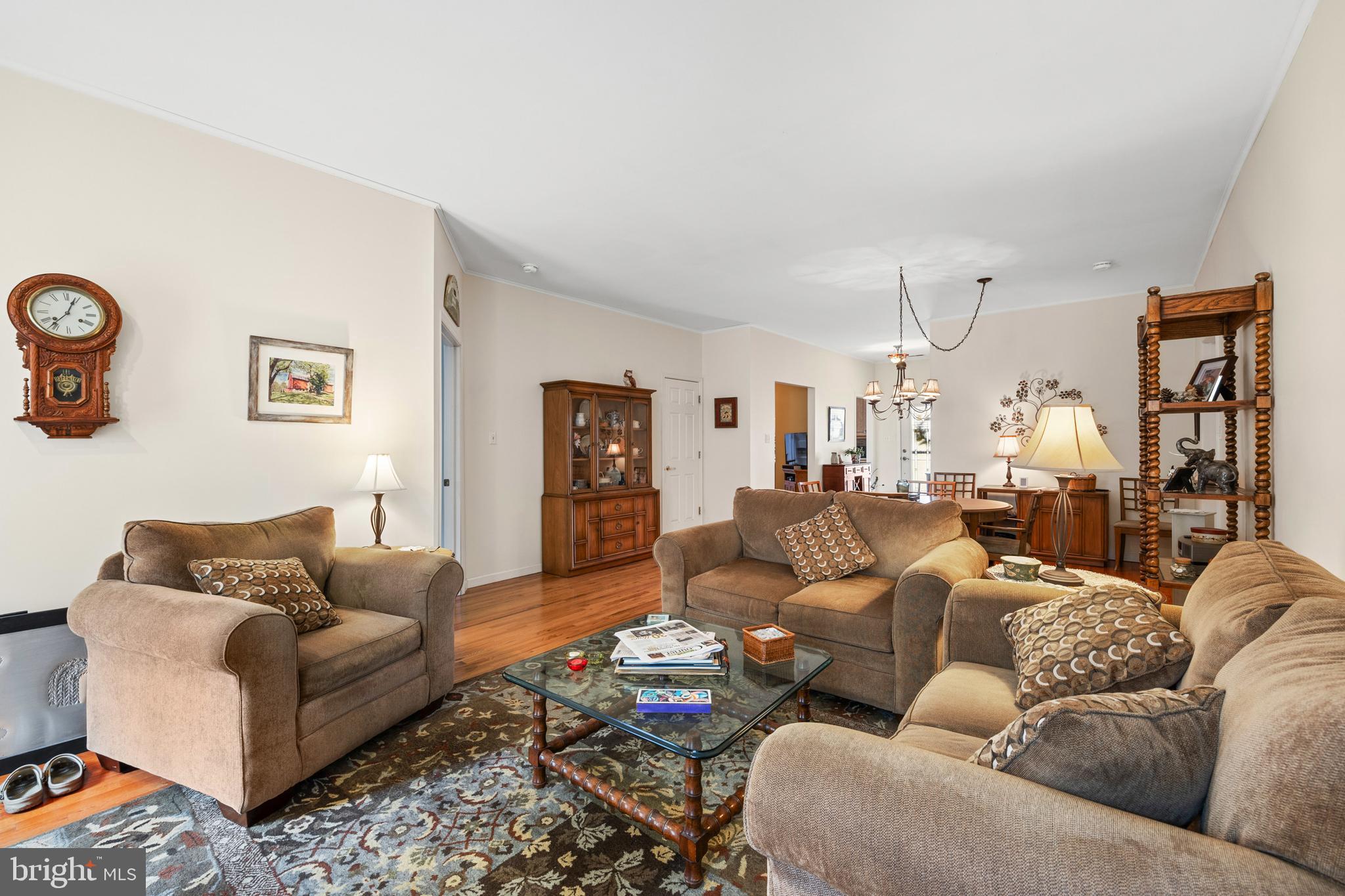 MOUNTAINVIEW - Residential