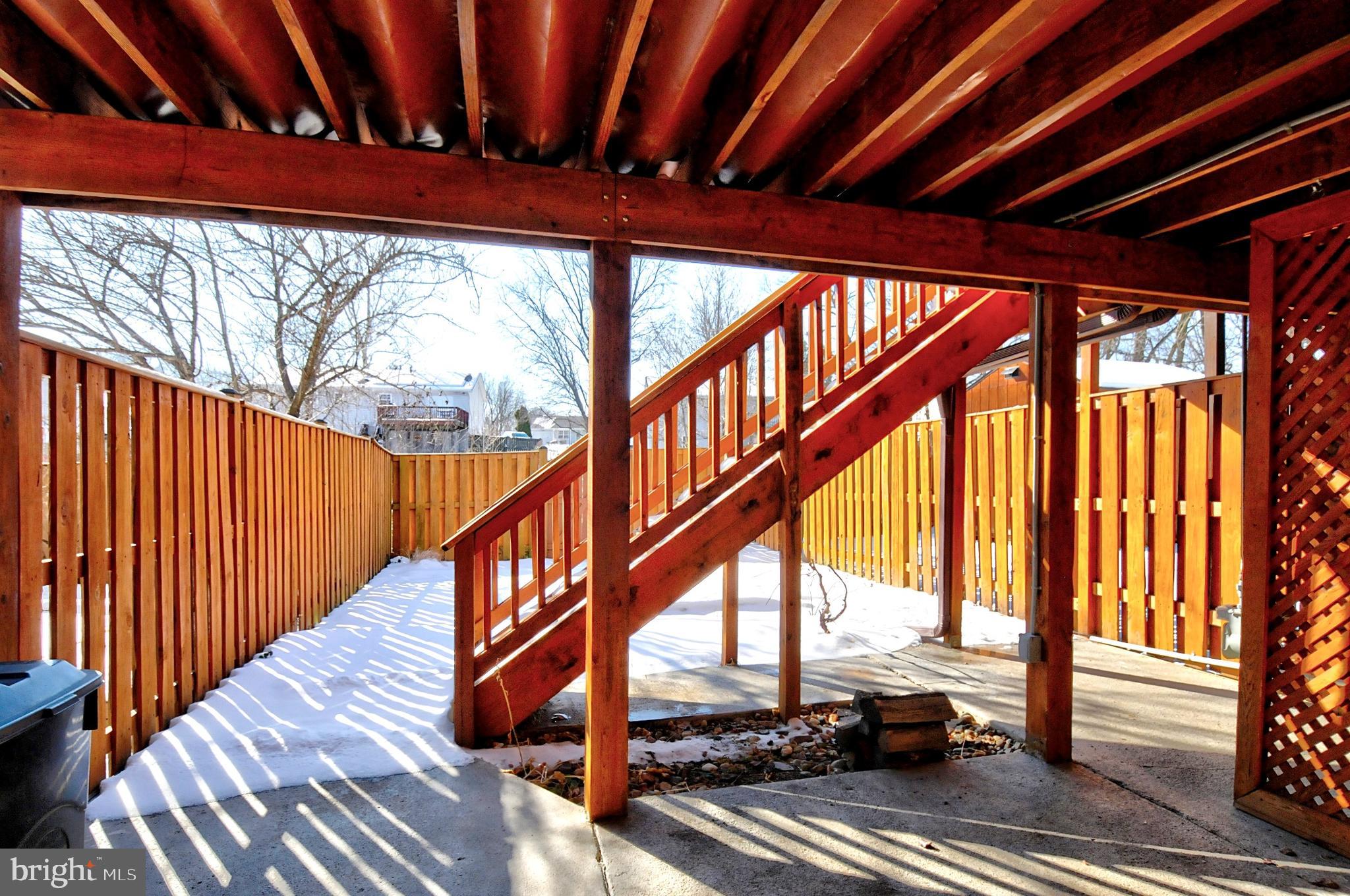 HUNTINGTON MEADOWS - Residential