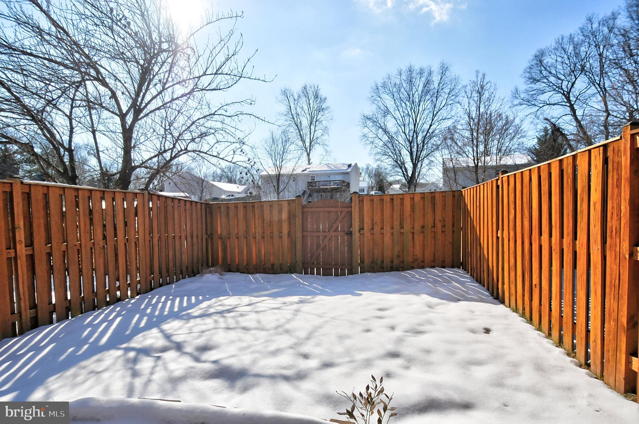 HUNTINGTON MEADOWS - Residential