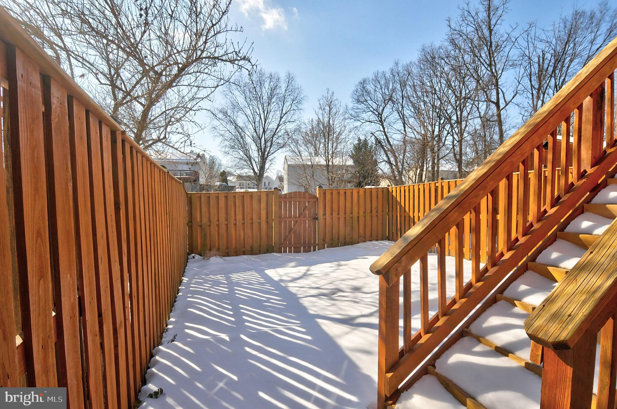 HUNTINGTON MEADOWS - Residential