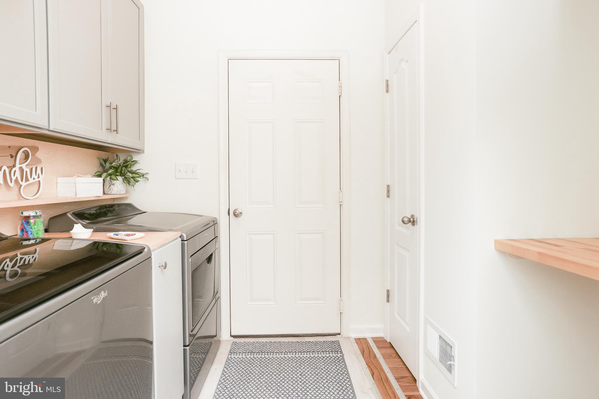 CEDAR MEADOWS - Residential