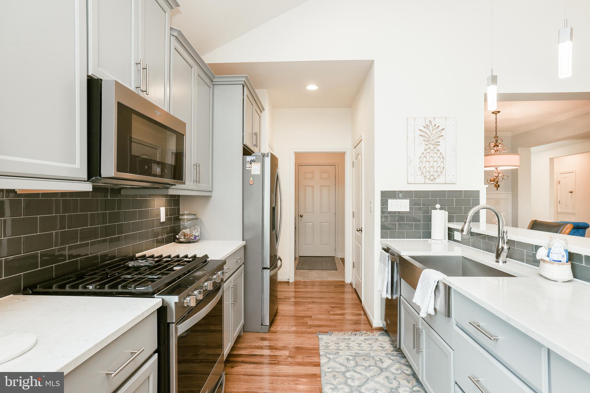 CEDAR MEADOWS - Residential