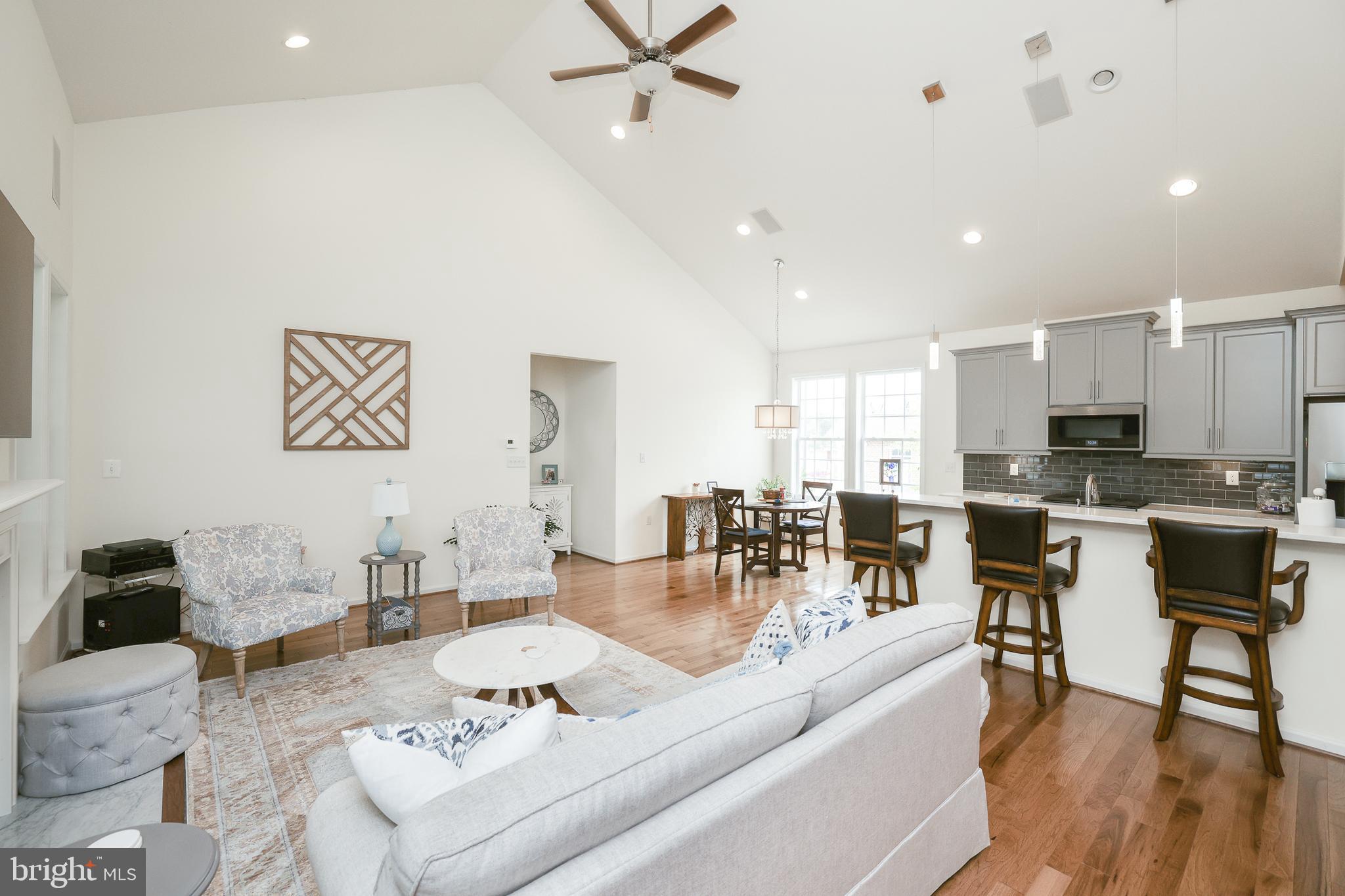 CEDAR MEADOWS - Residential