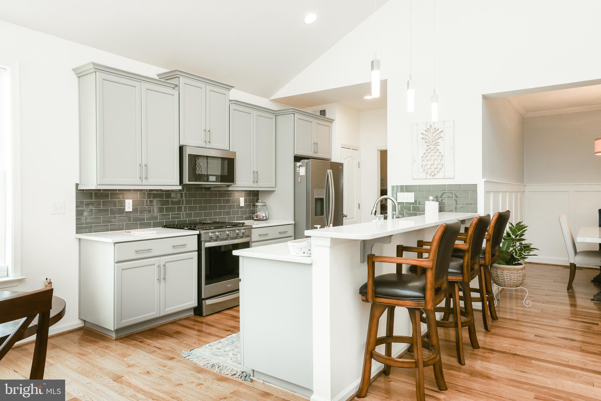 CEDAR MEADOWS - Residential