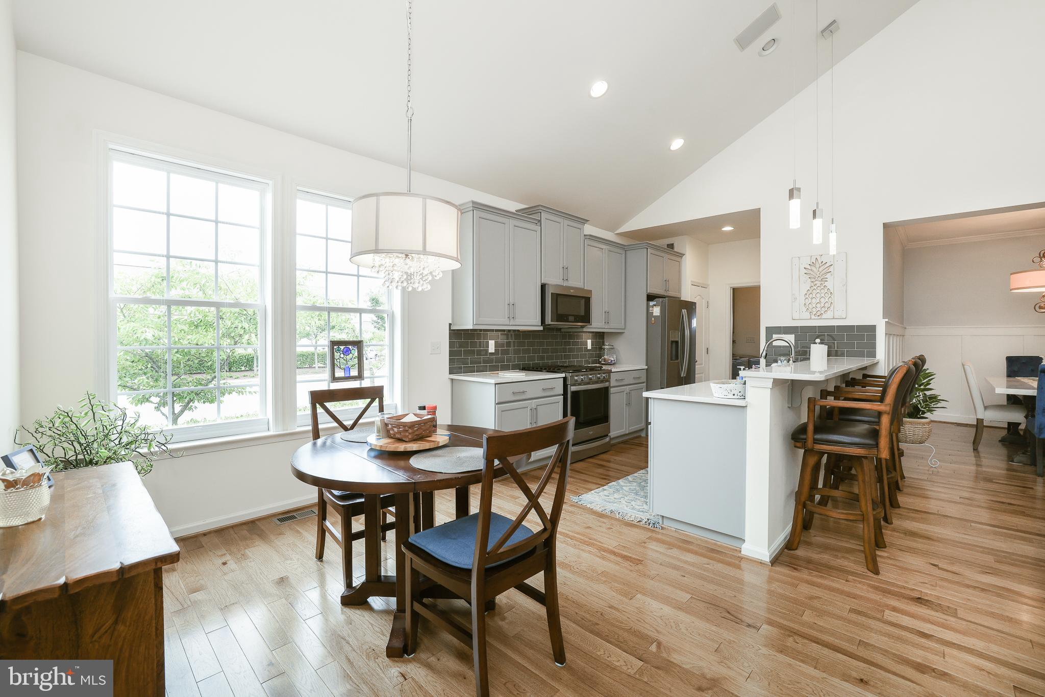 CEDAR MEADOWS - Residential