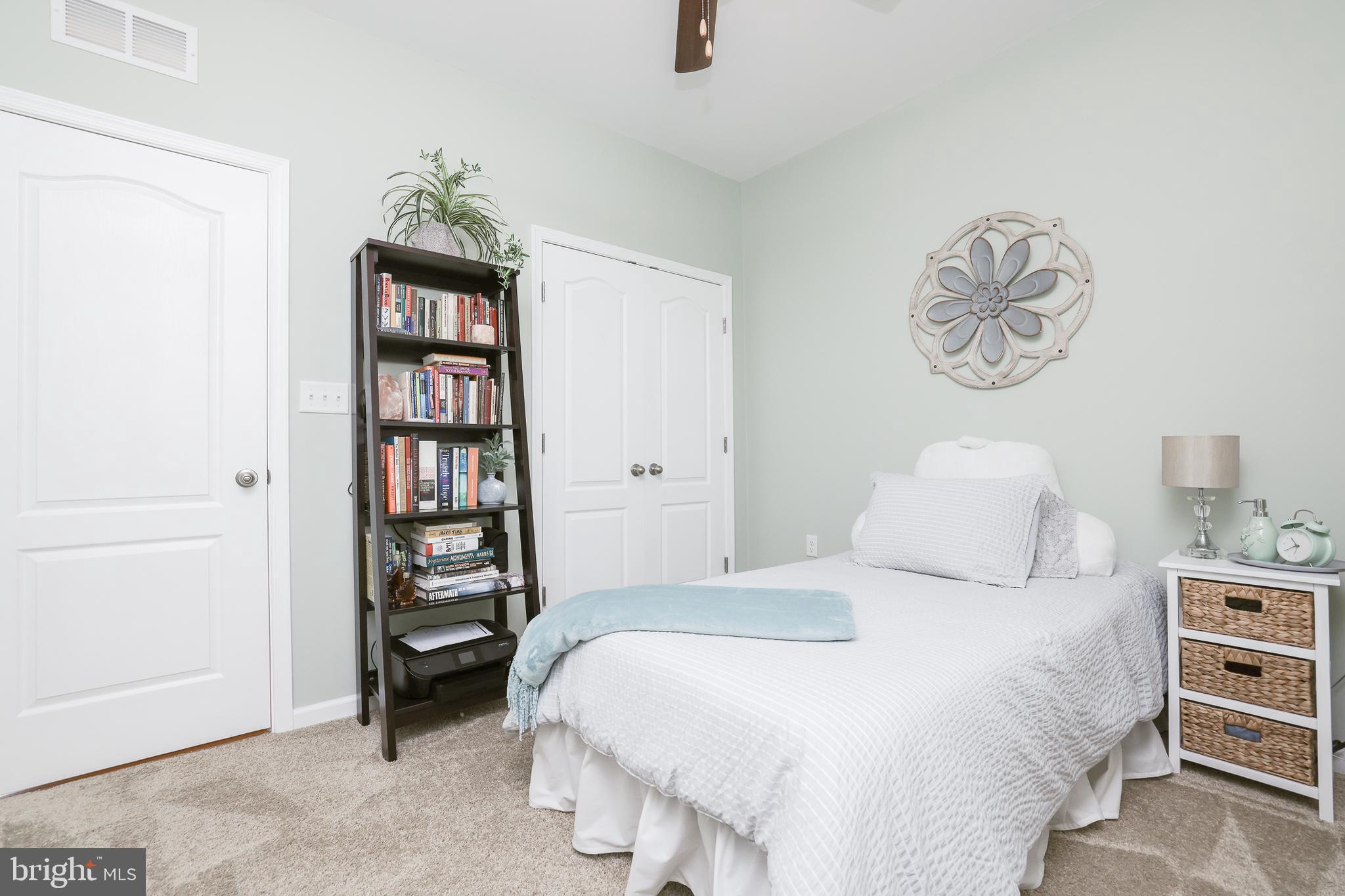 CEDAR MEADOWS - Residential