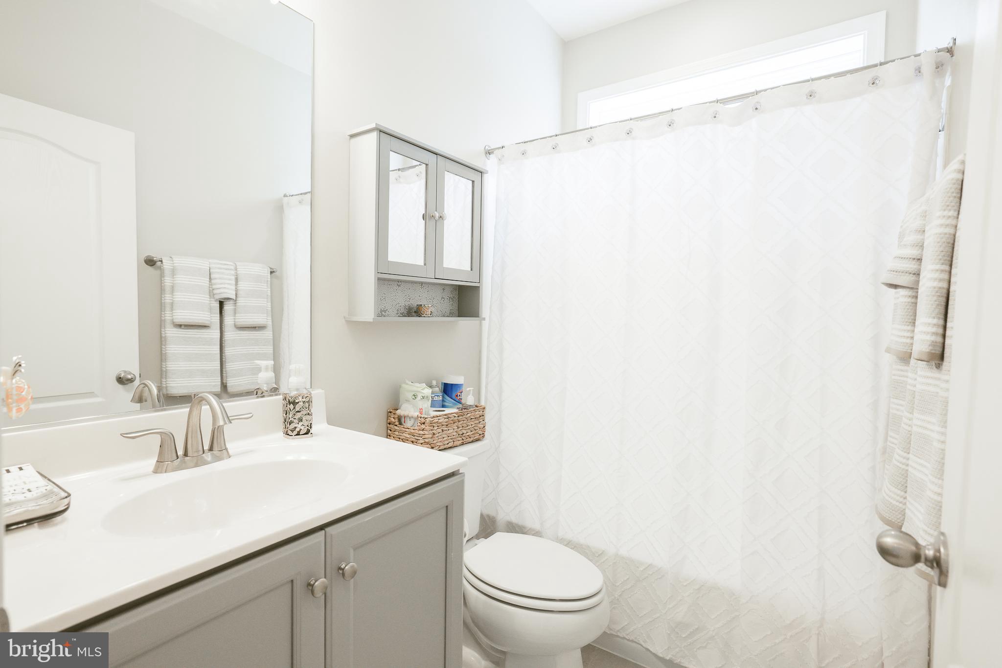 CEDAR MEADOWS - Residential