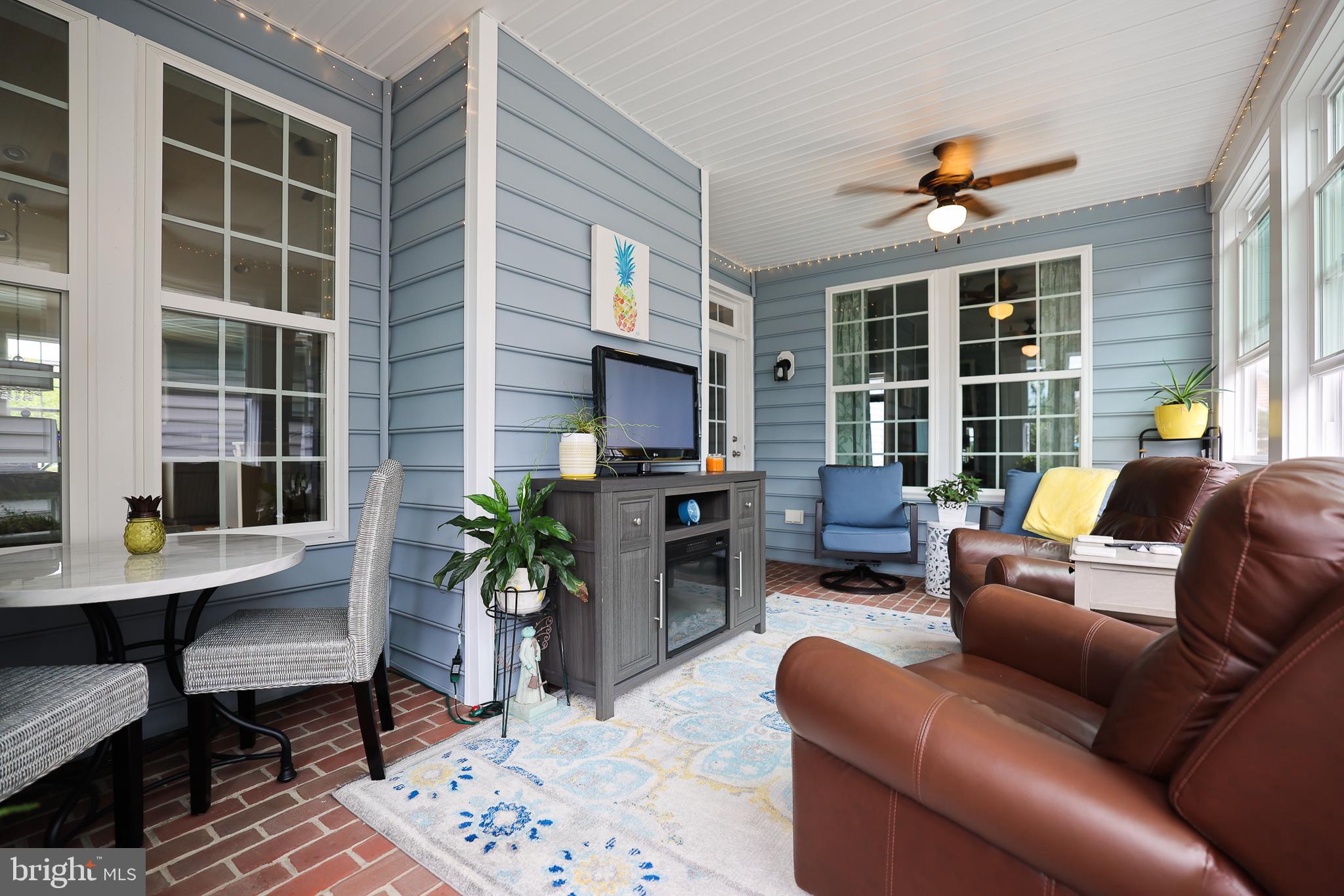 CEDAR MEADOWS - Residential