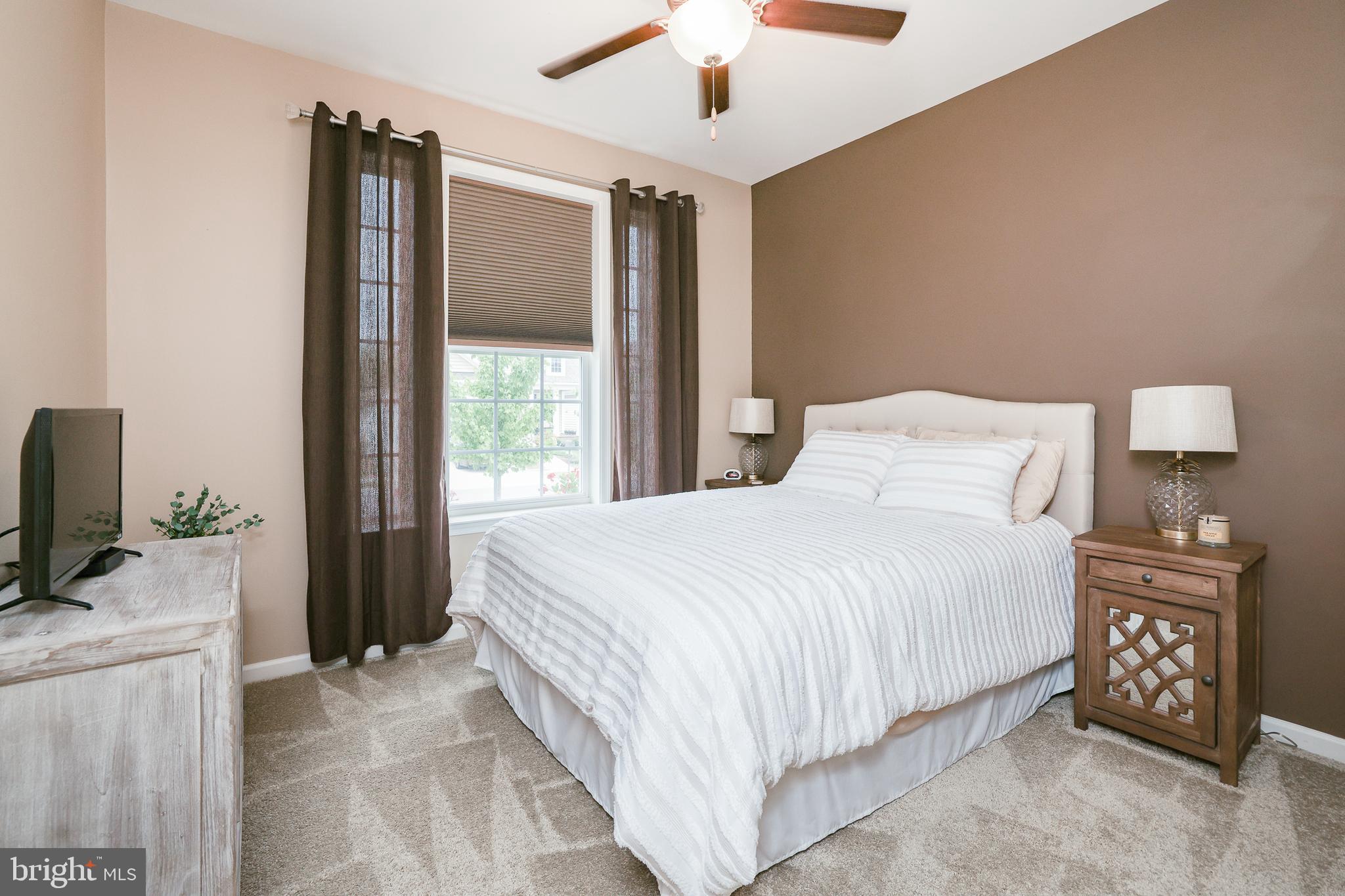 CEDAR MEADOWS - Residential