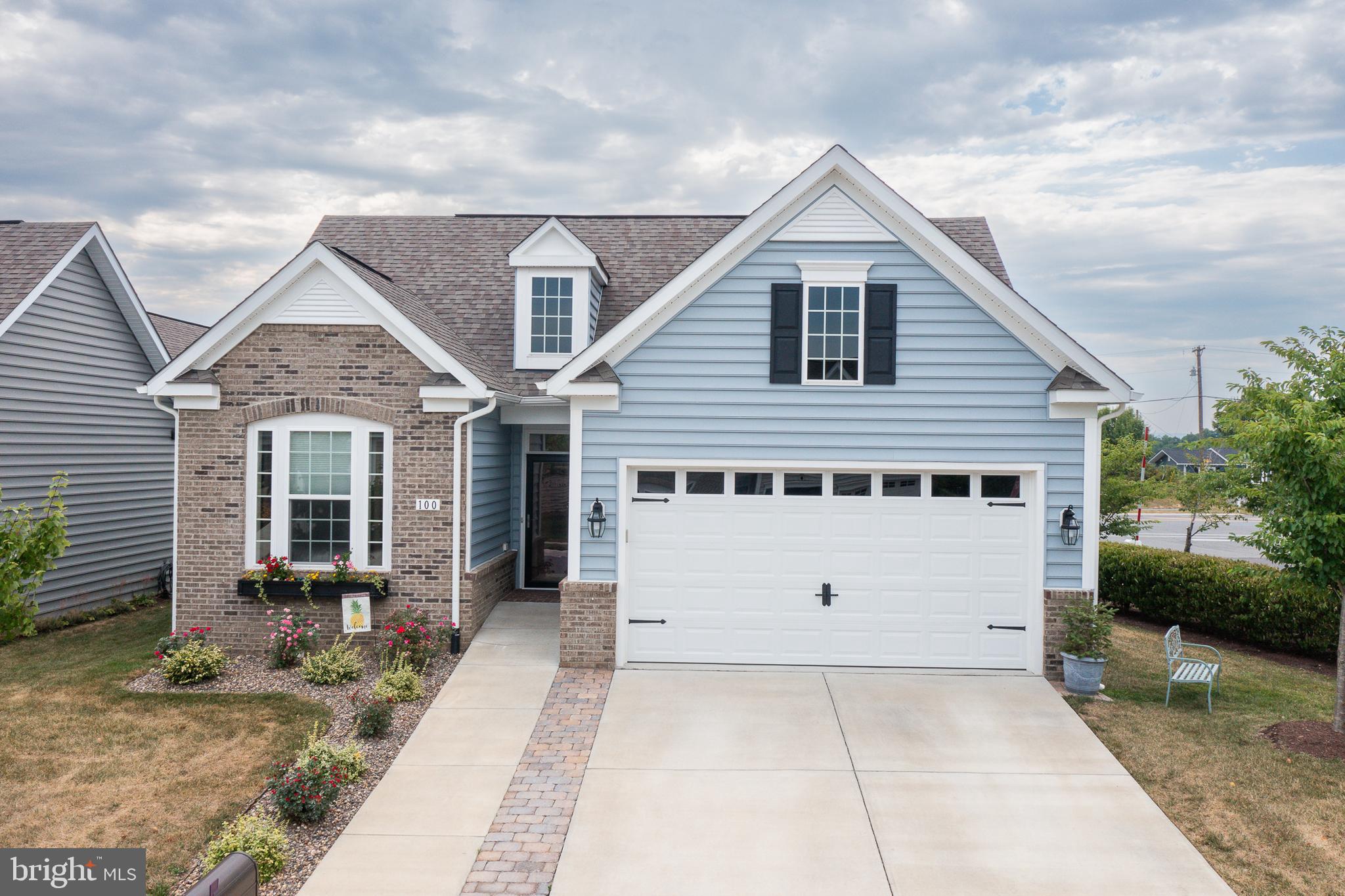 CEDAR MEADOWS - Residential