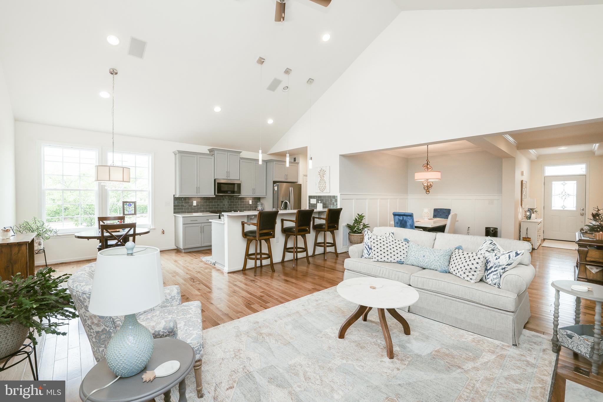 CEDAR MEADOWS - Residential