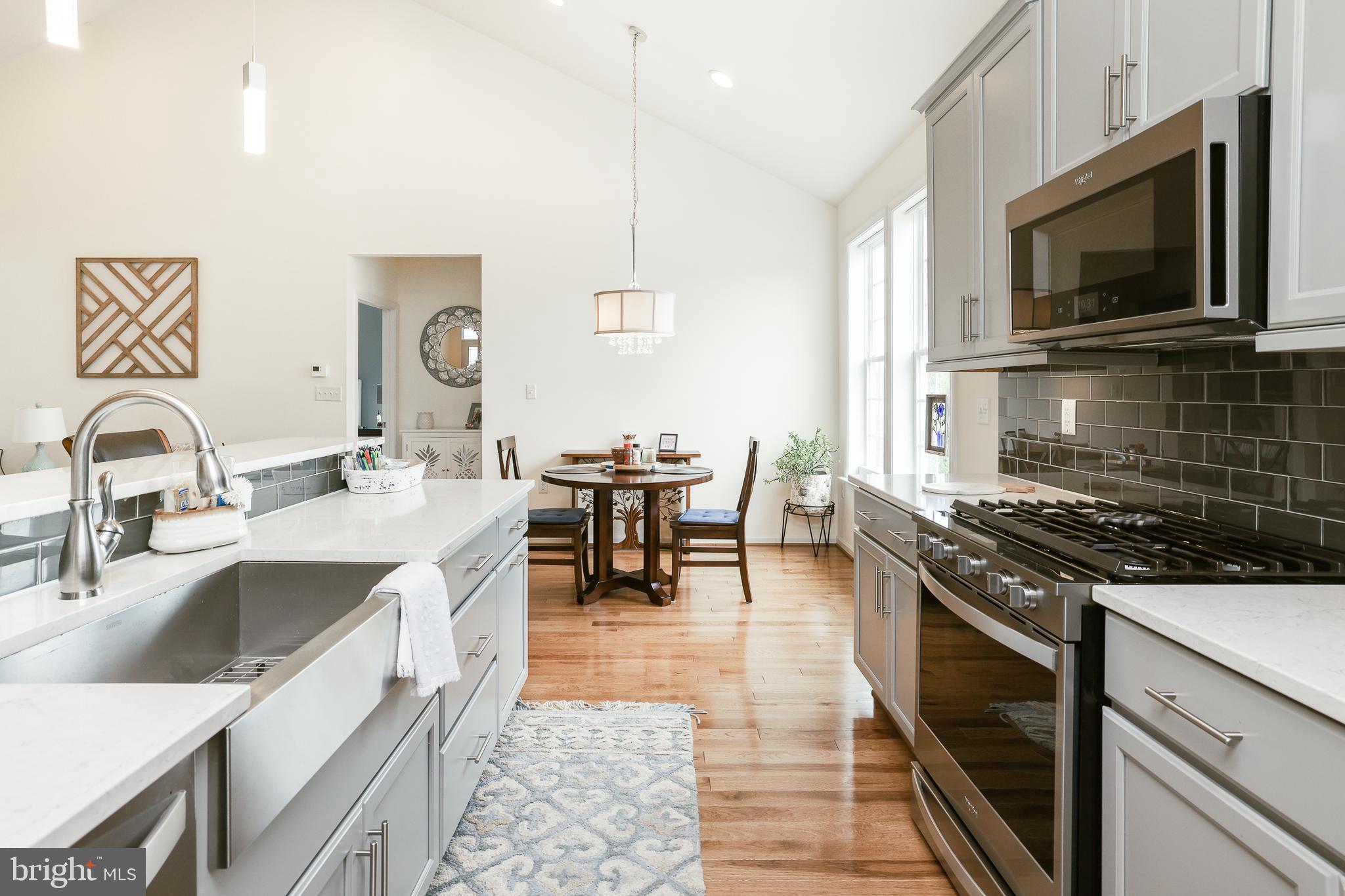 CEDAR MEADOWS - Residential