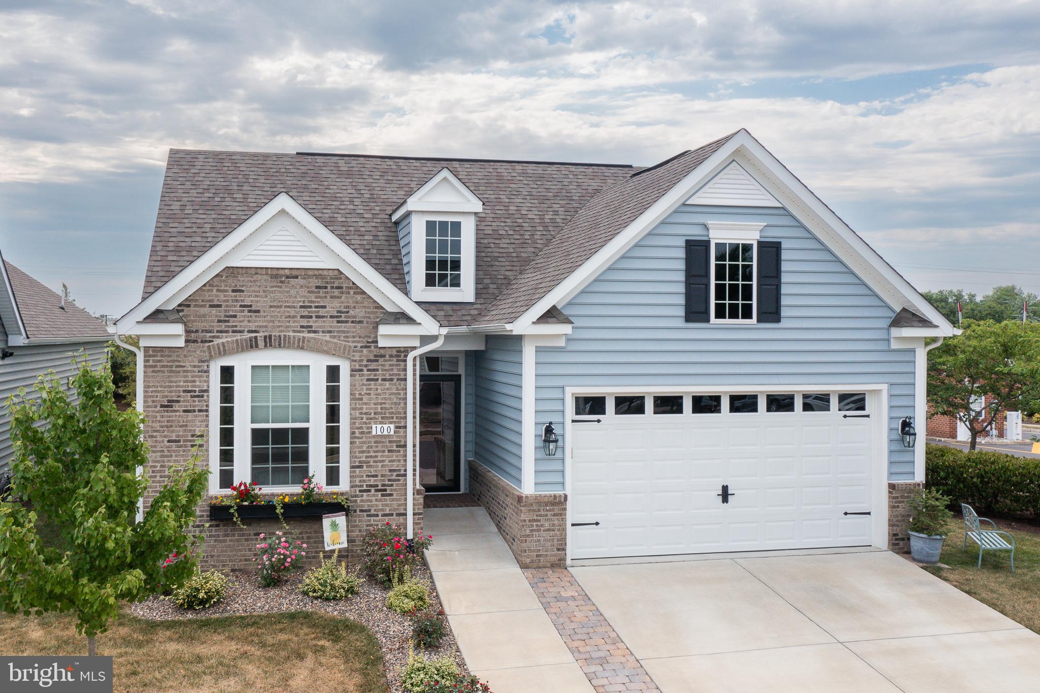 CEDAR MEADOWS - Residential