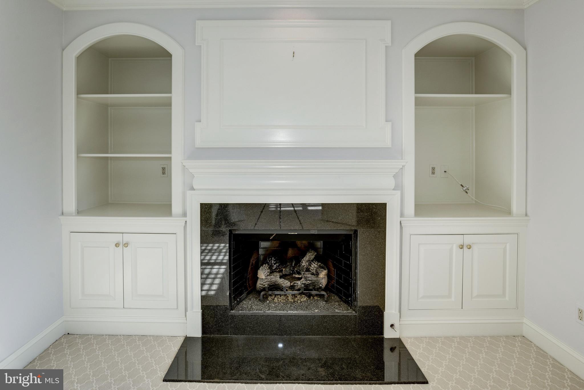 CHAIN BRIDGE TERRACE - Residential