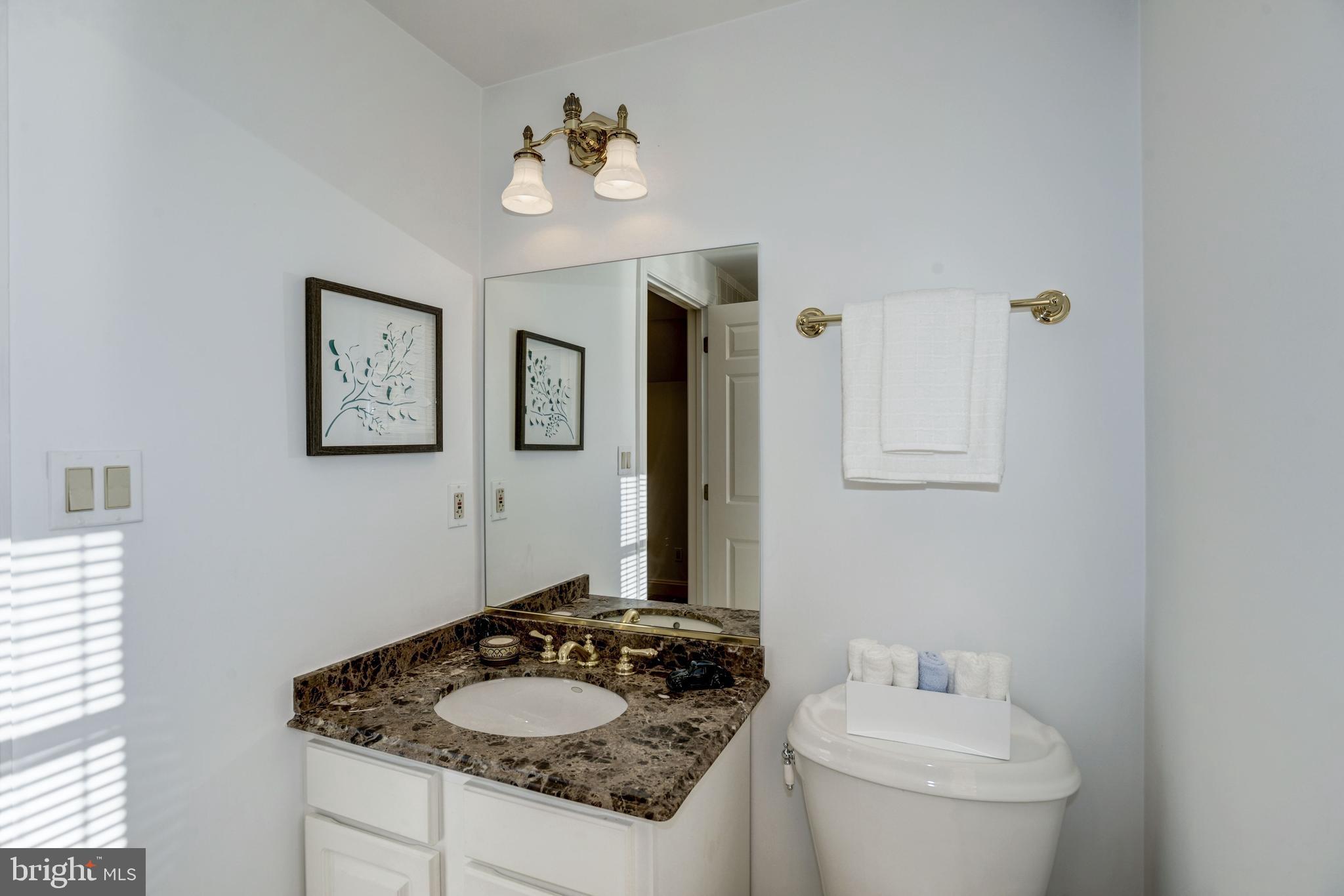 CHAIN BRIDGE TERRACE - Residential