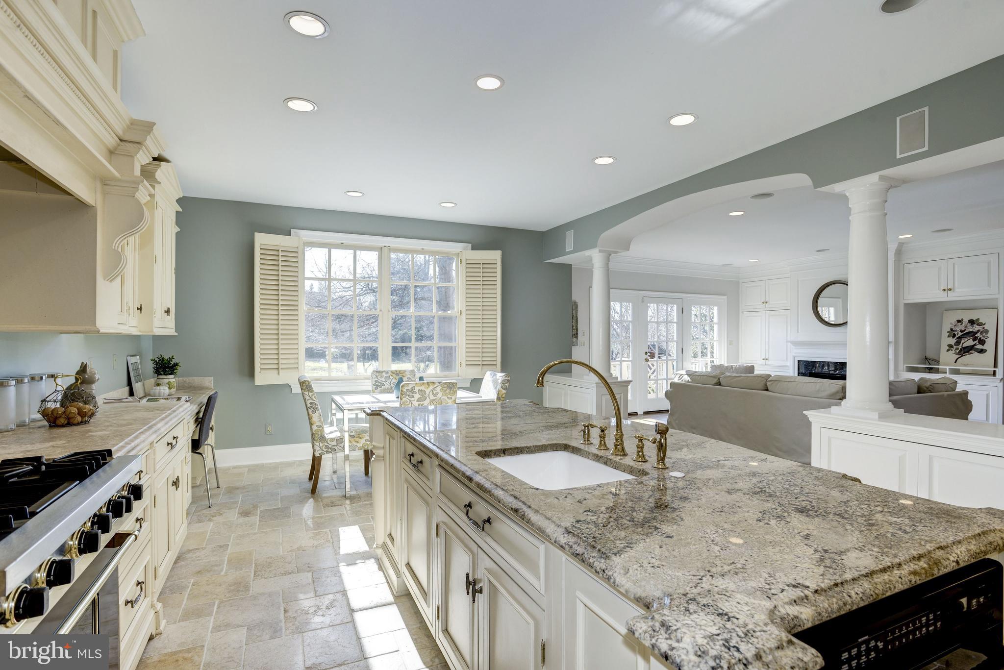 CHAIN BRIDGE TERRACE - Residential