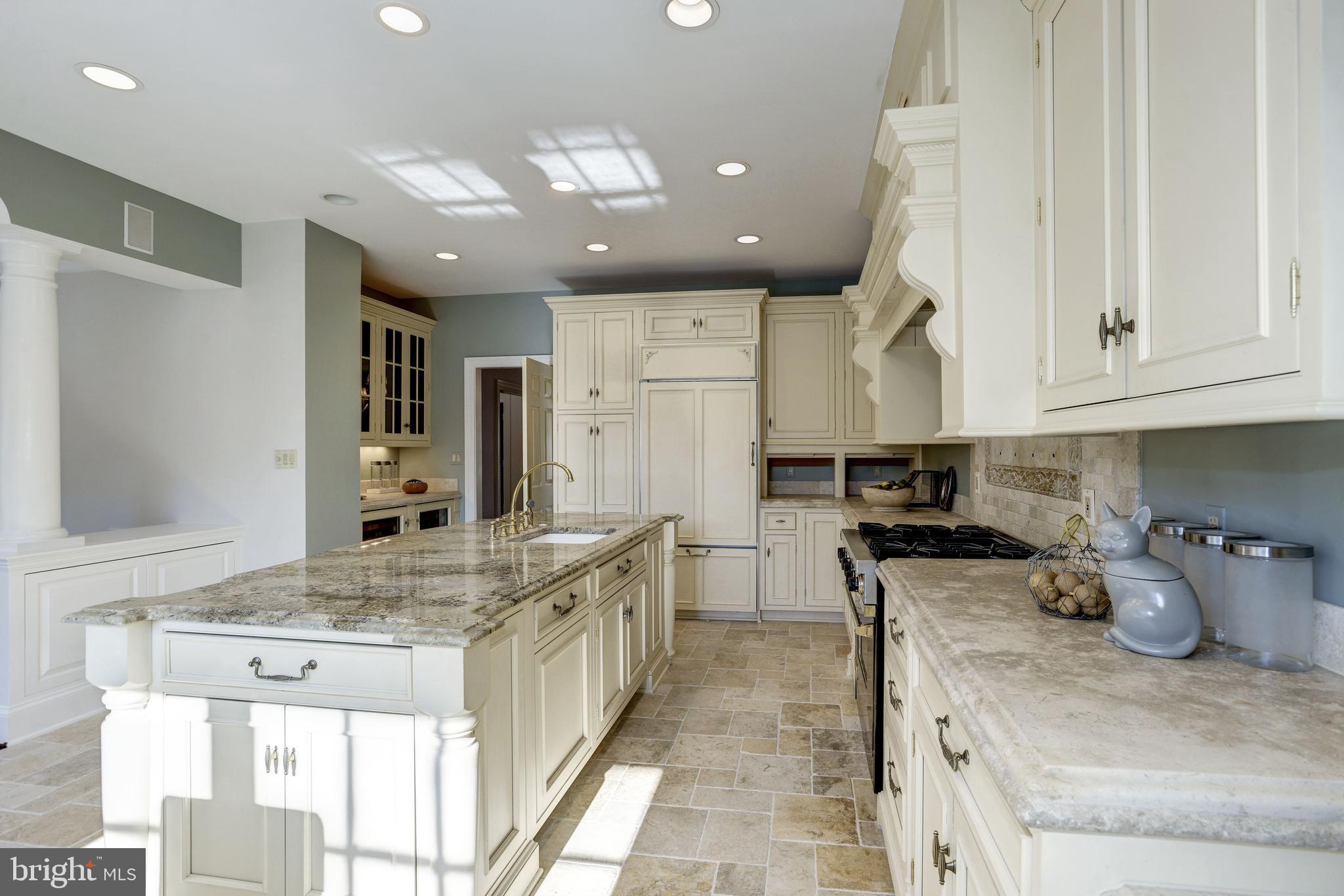 CHAIN BRIDGE TERRACE - Residential