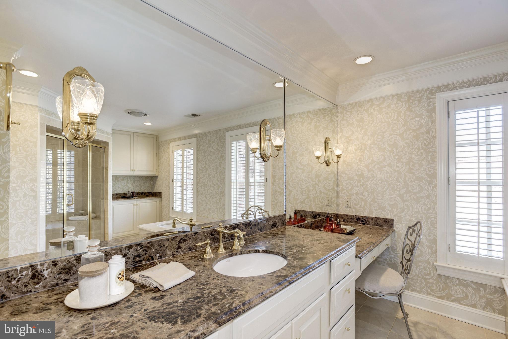 CHAIN BRIDGE TERRACE - Residential