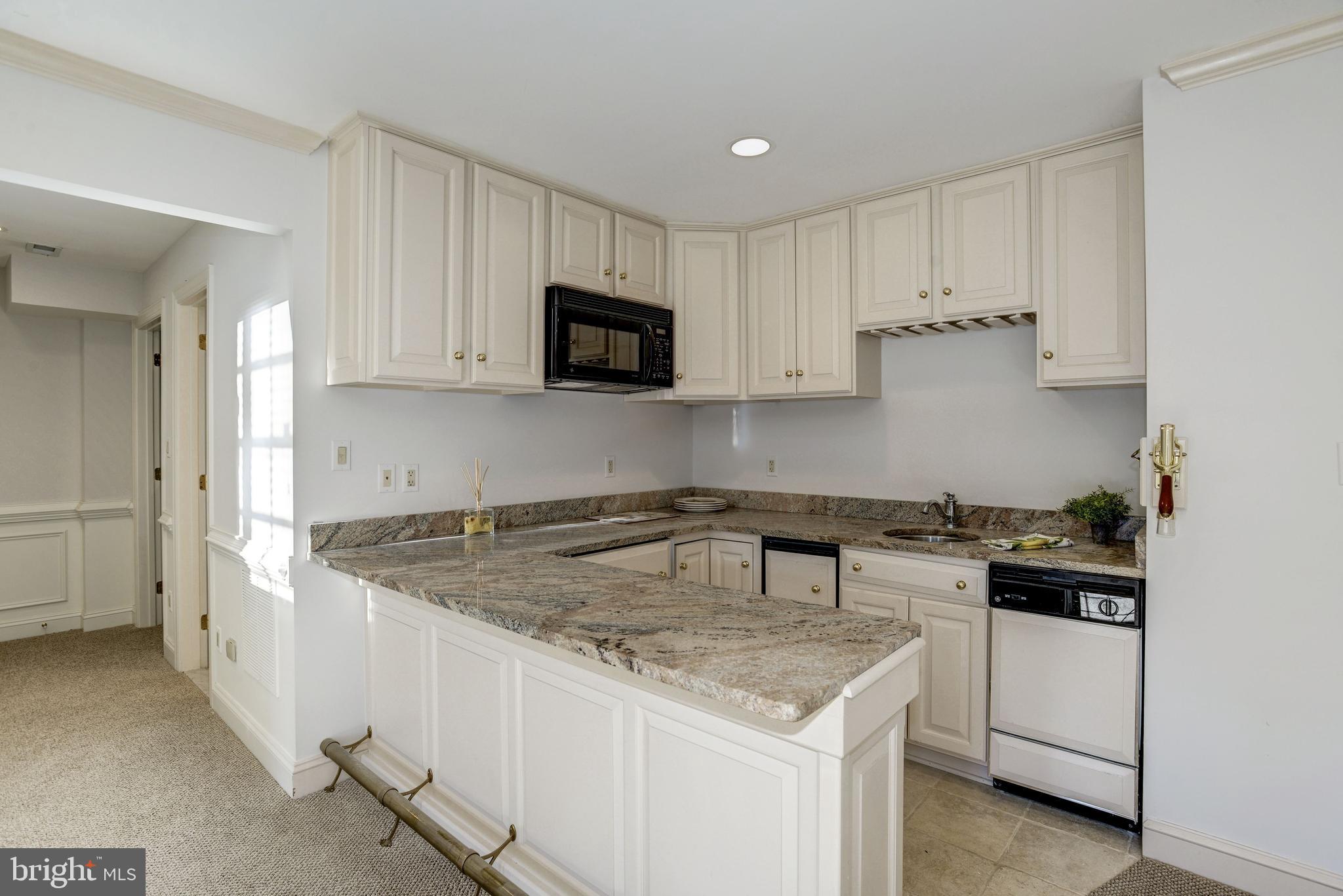 CHAIN BRIDGE TERRACE - Residential