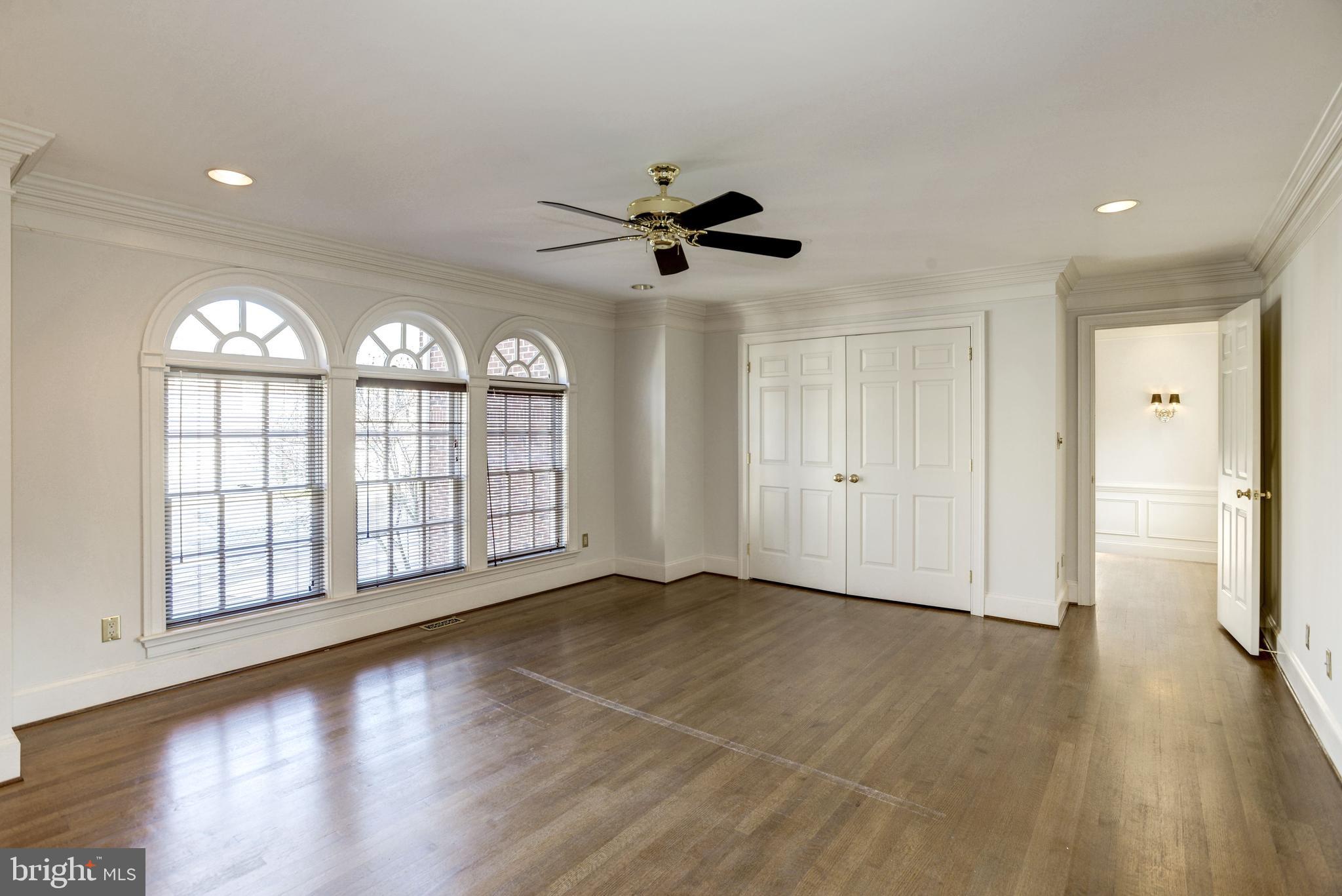 CHAIN BRIDGE TERRACE - Residential