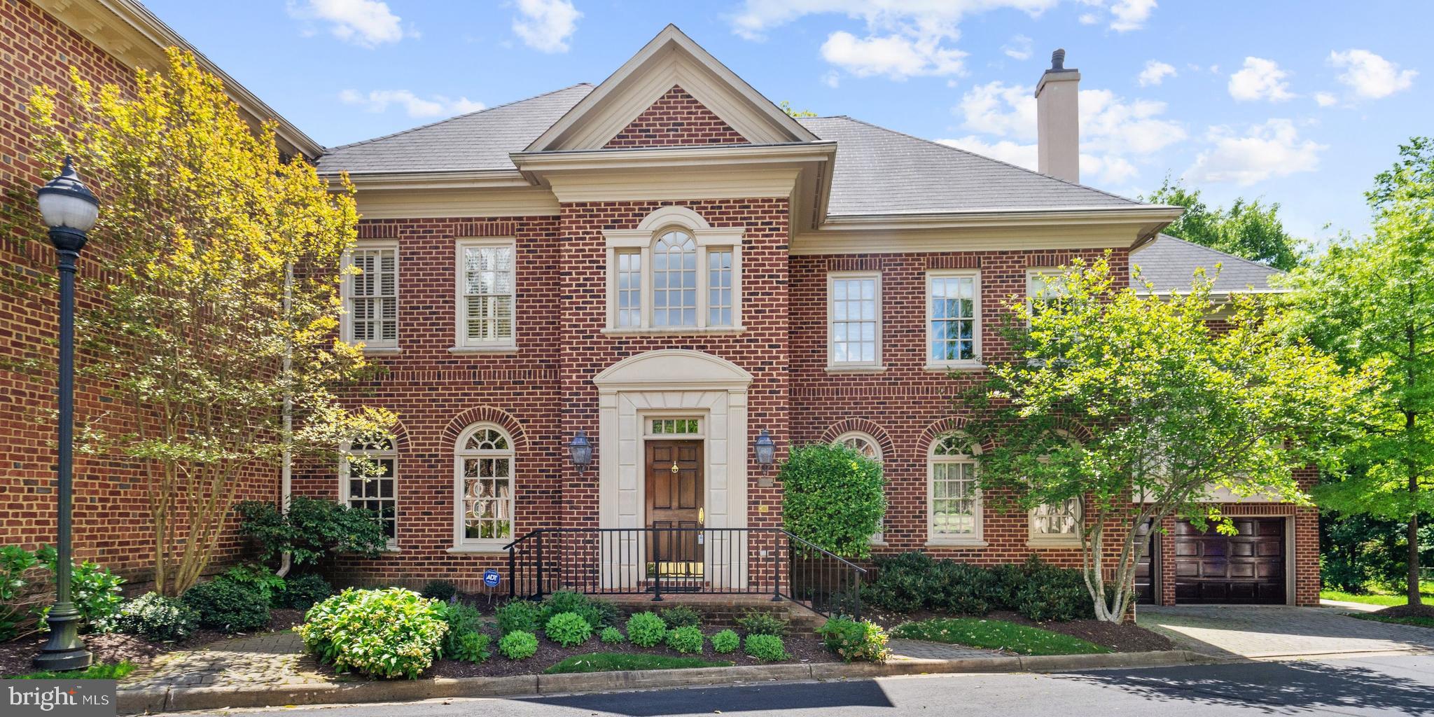 CHAIN BRIDGE TERRACE - Residential