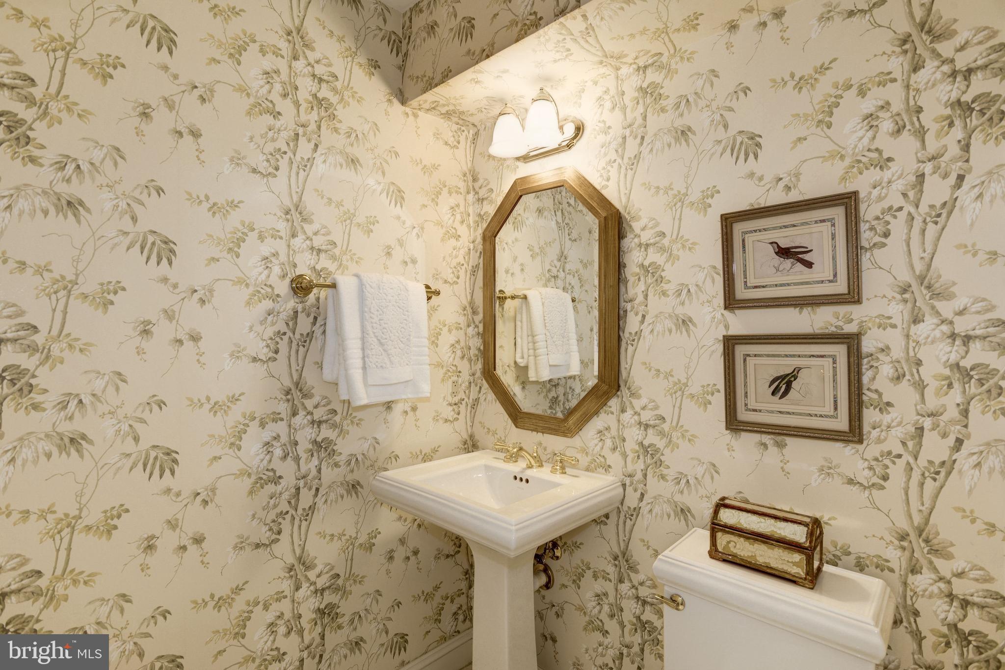 CHAIN BRIDGE TERRACE - Residential