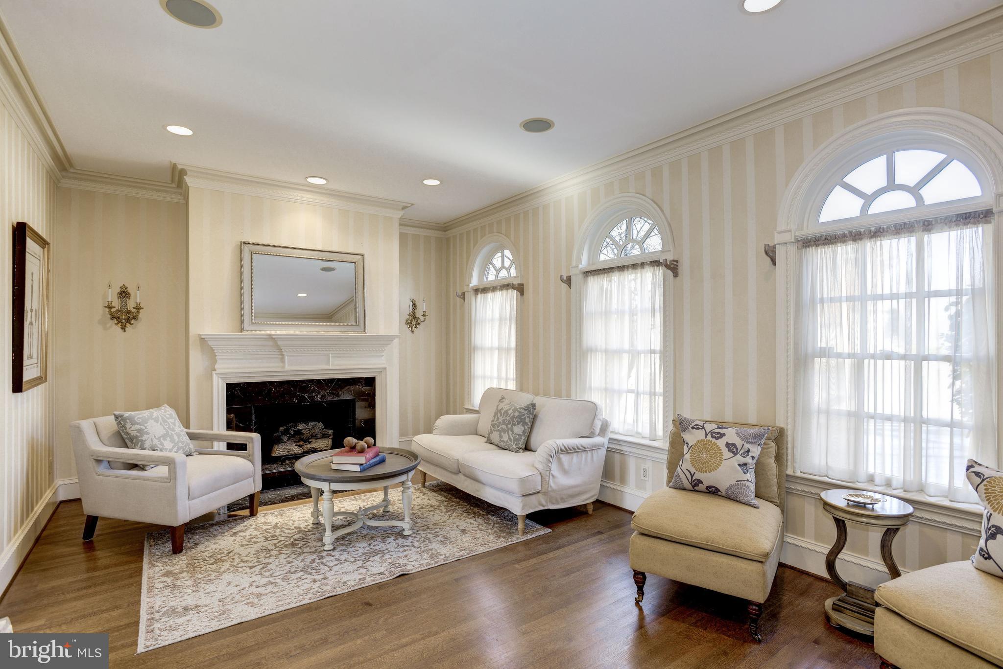 CHAIN BRIDGE TERRACE - Residential