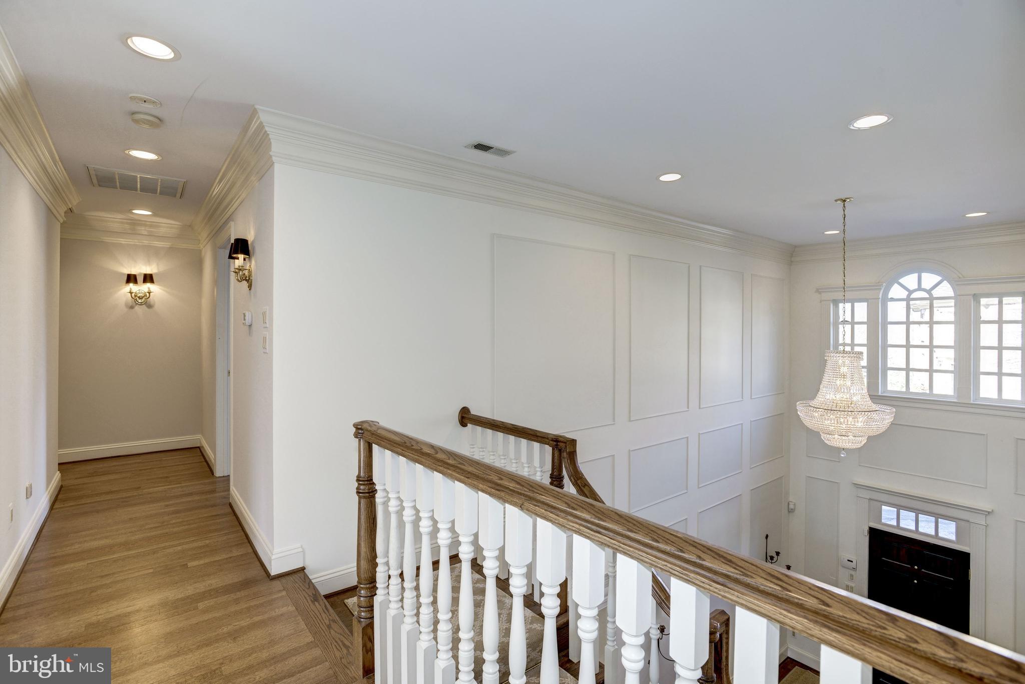 CHAIN BRIDGE TERRACE - Residential