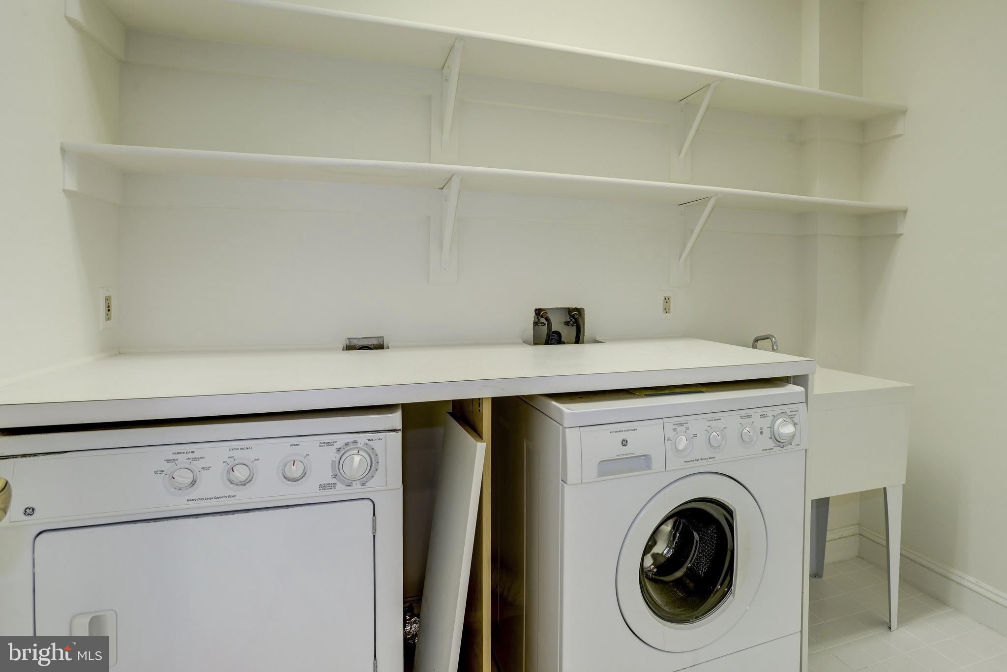 CHAIN BRIDGE TERRACE - Residential