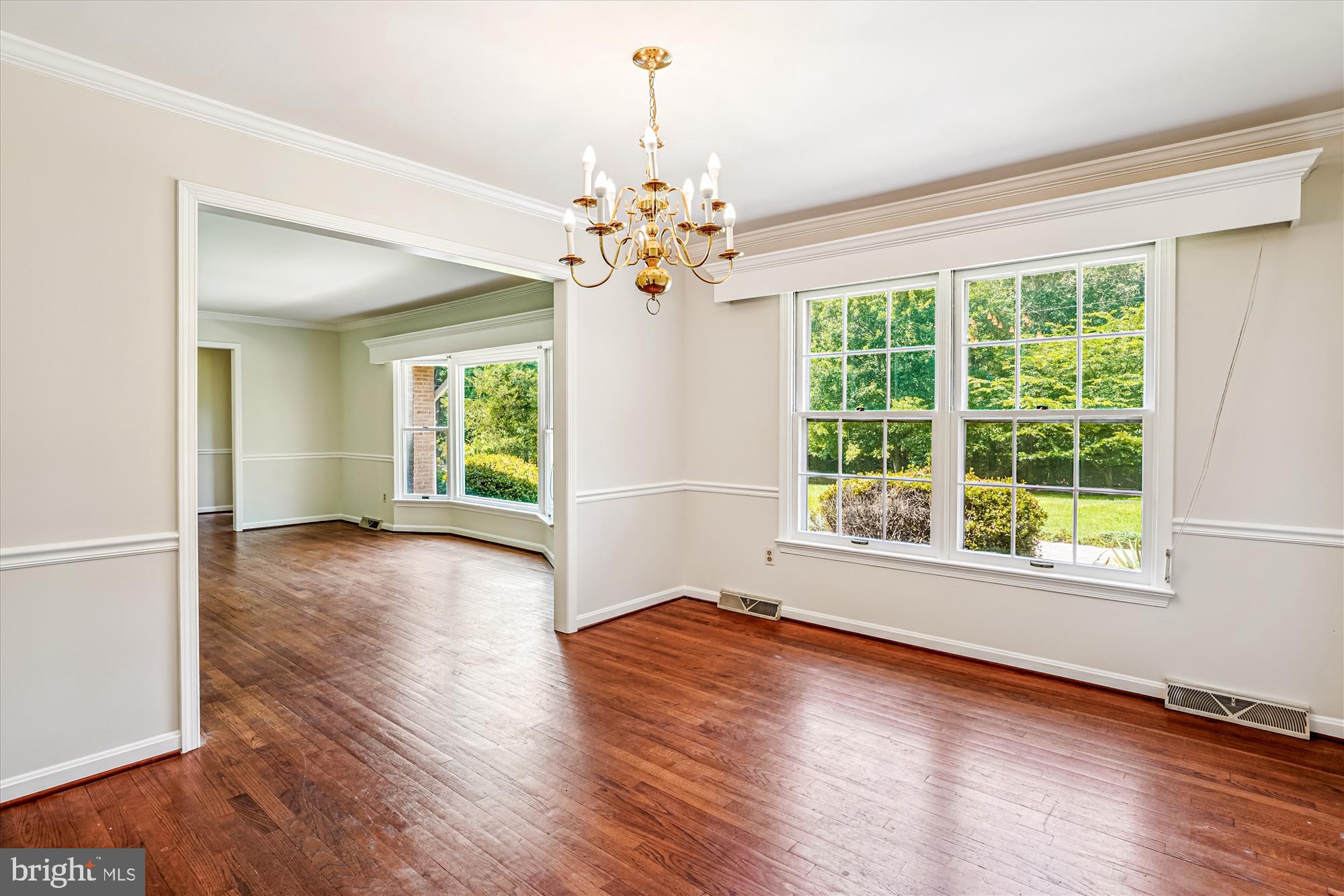 ANCIENT OAK - Residential