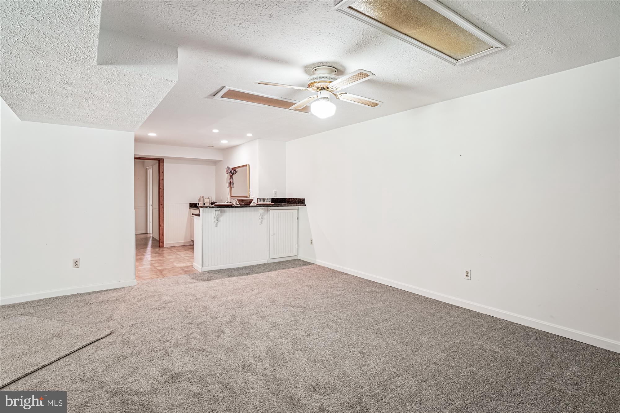 ANCIENT OAK - Residential